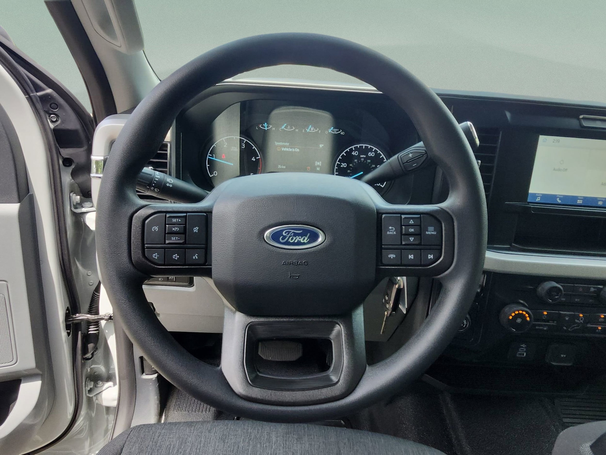 2025 Ford F-250 Super Duty XL - Photo 10