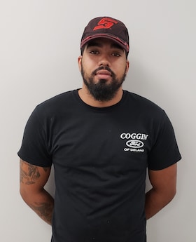 Staff member Luis Delgado from ID_90a649de33a5