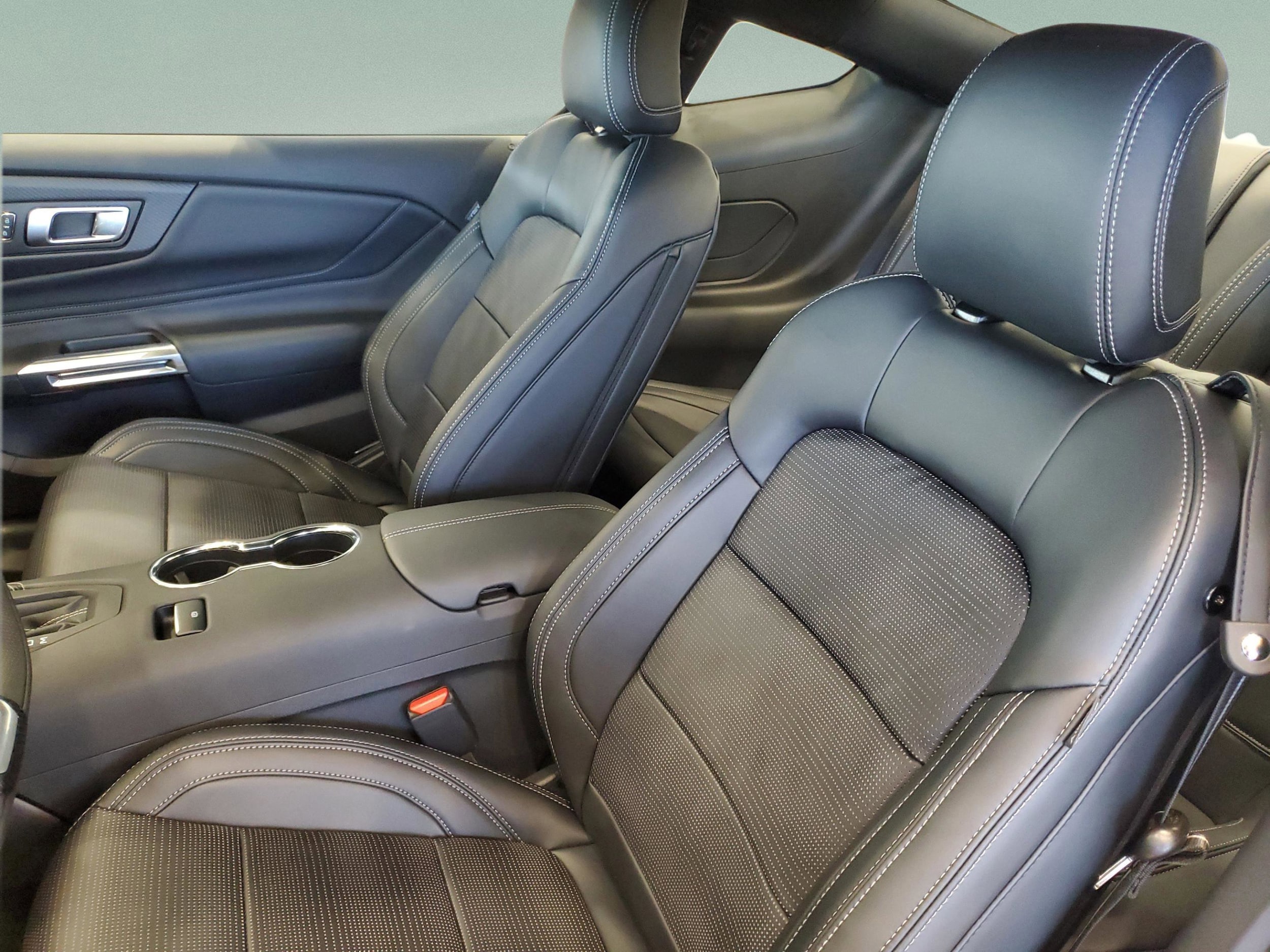 2025 Ford Mustang GT Premium Fastback - Photo 19