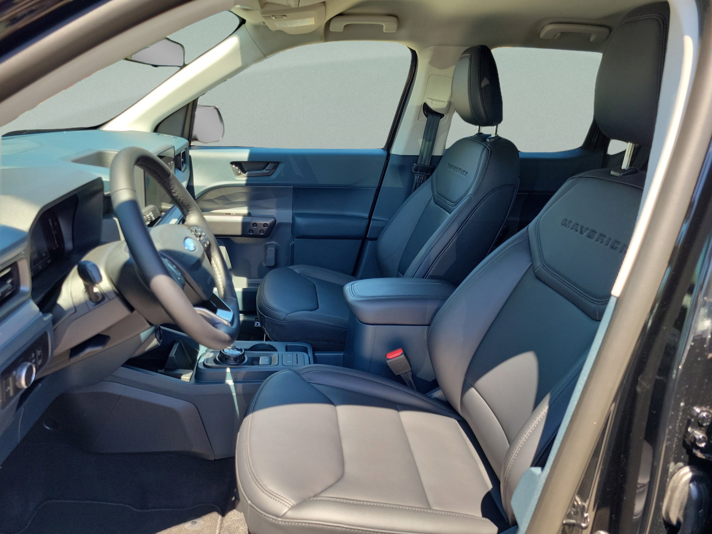 2025 Ford Maverick Lariat - Photo 11