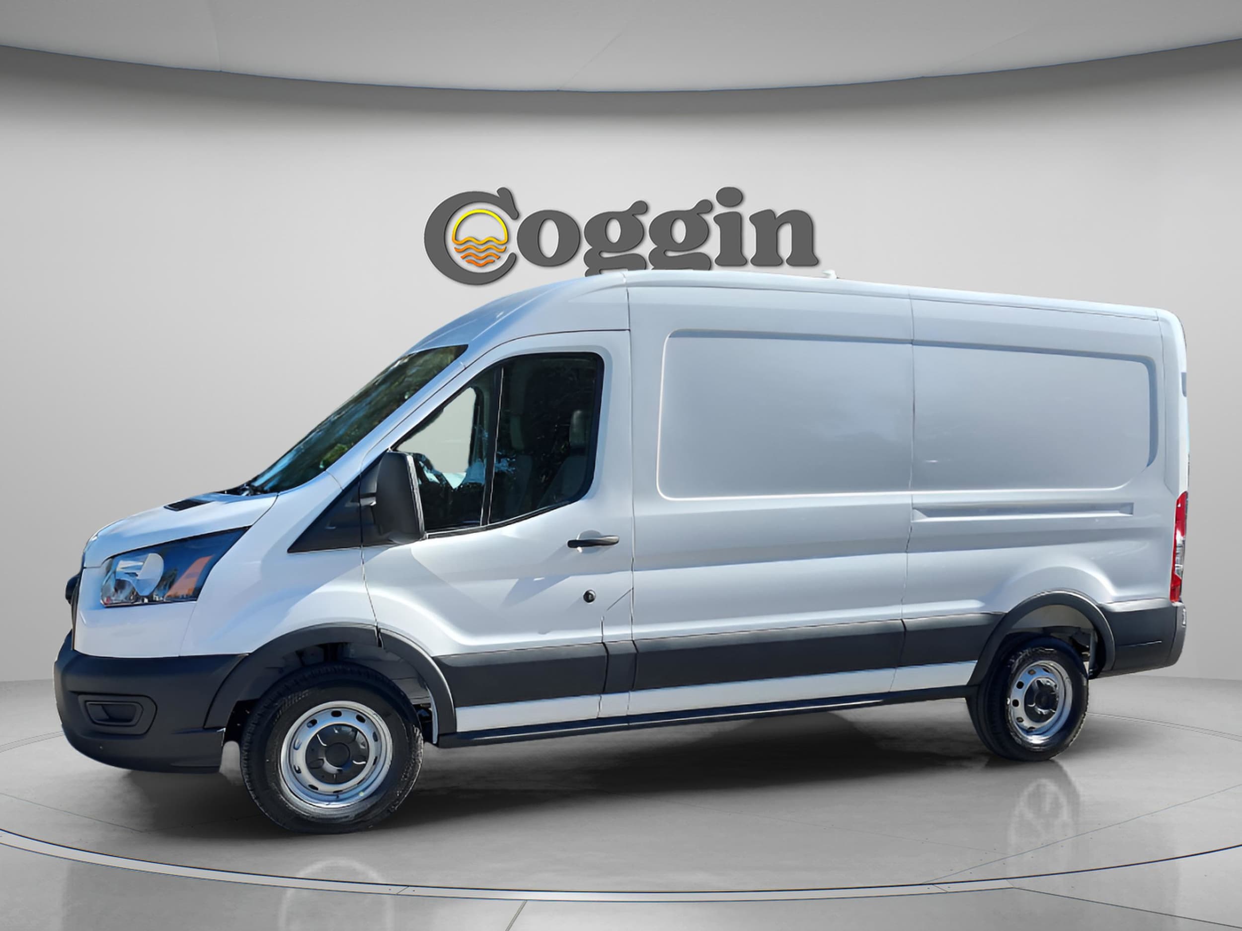 2026 Ford Transit Van Base's photo