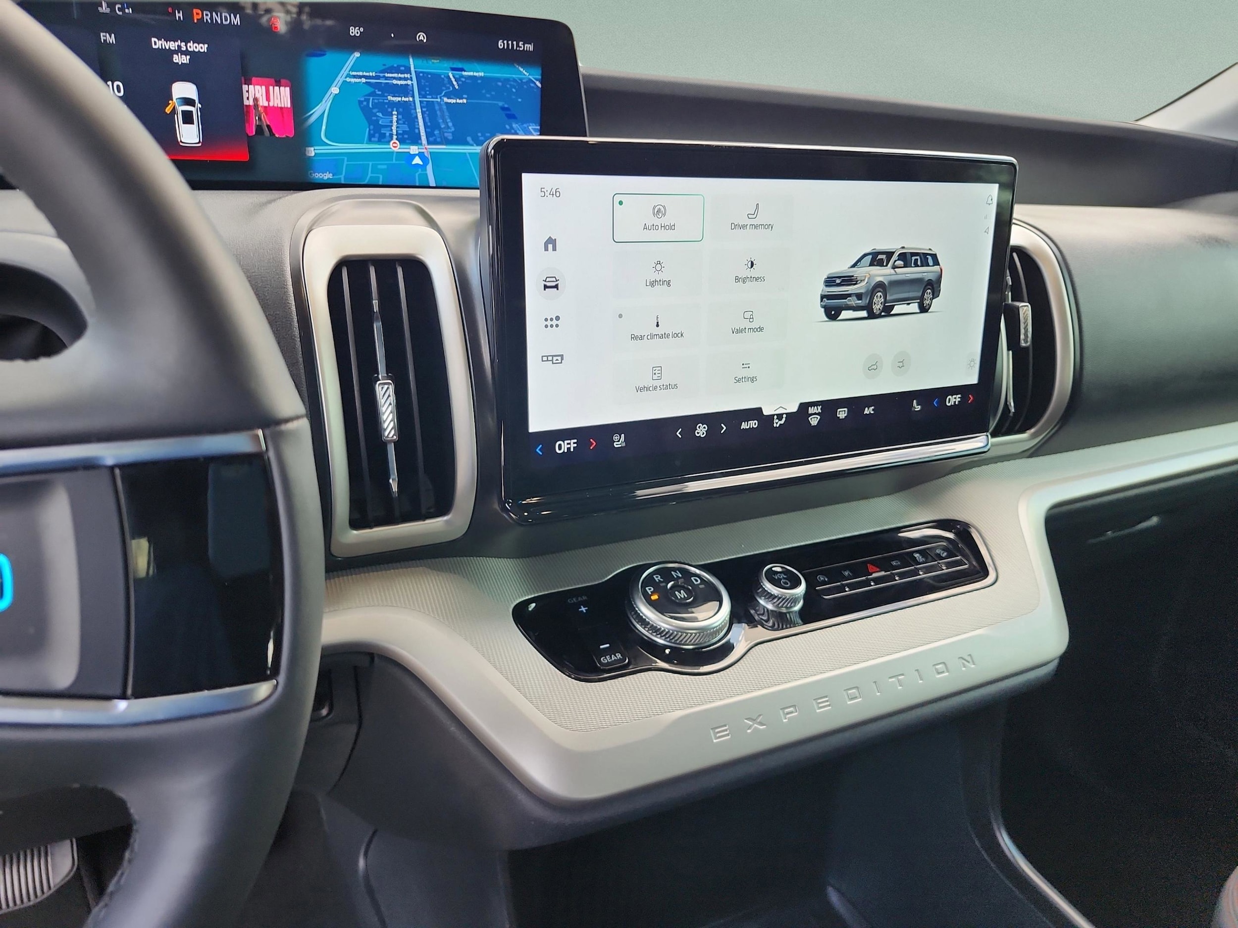 2025 Ford Expedition Active - Photo 13
