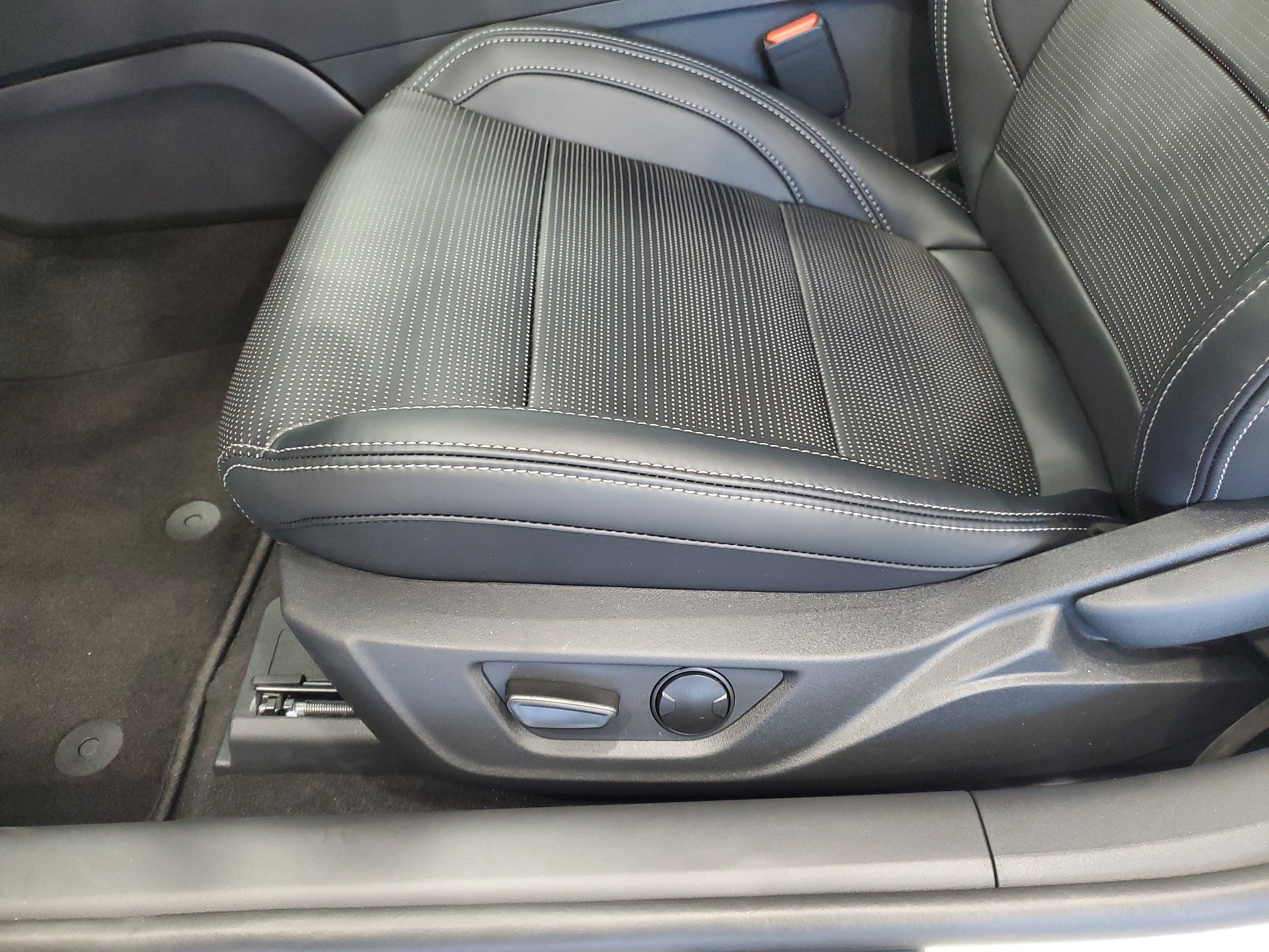 2025 Ford Mustang GT Premium Fastback - Photo 18