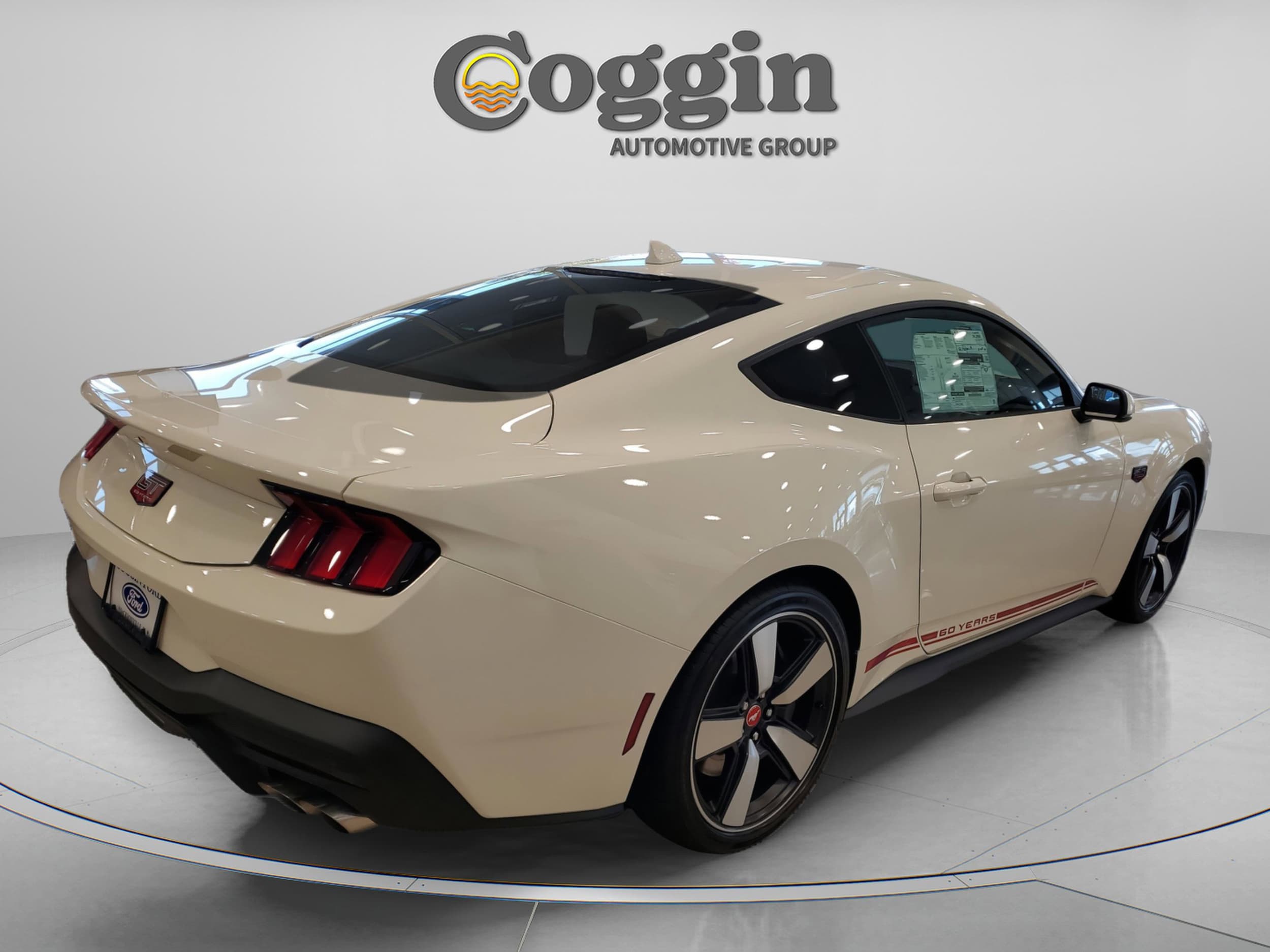 2025 Ford Mustang GT Premium Fastback - Photo 4