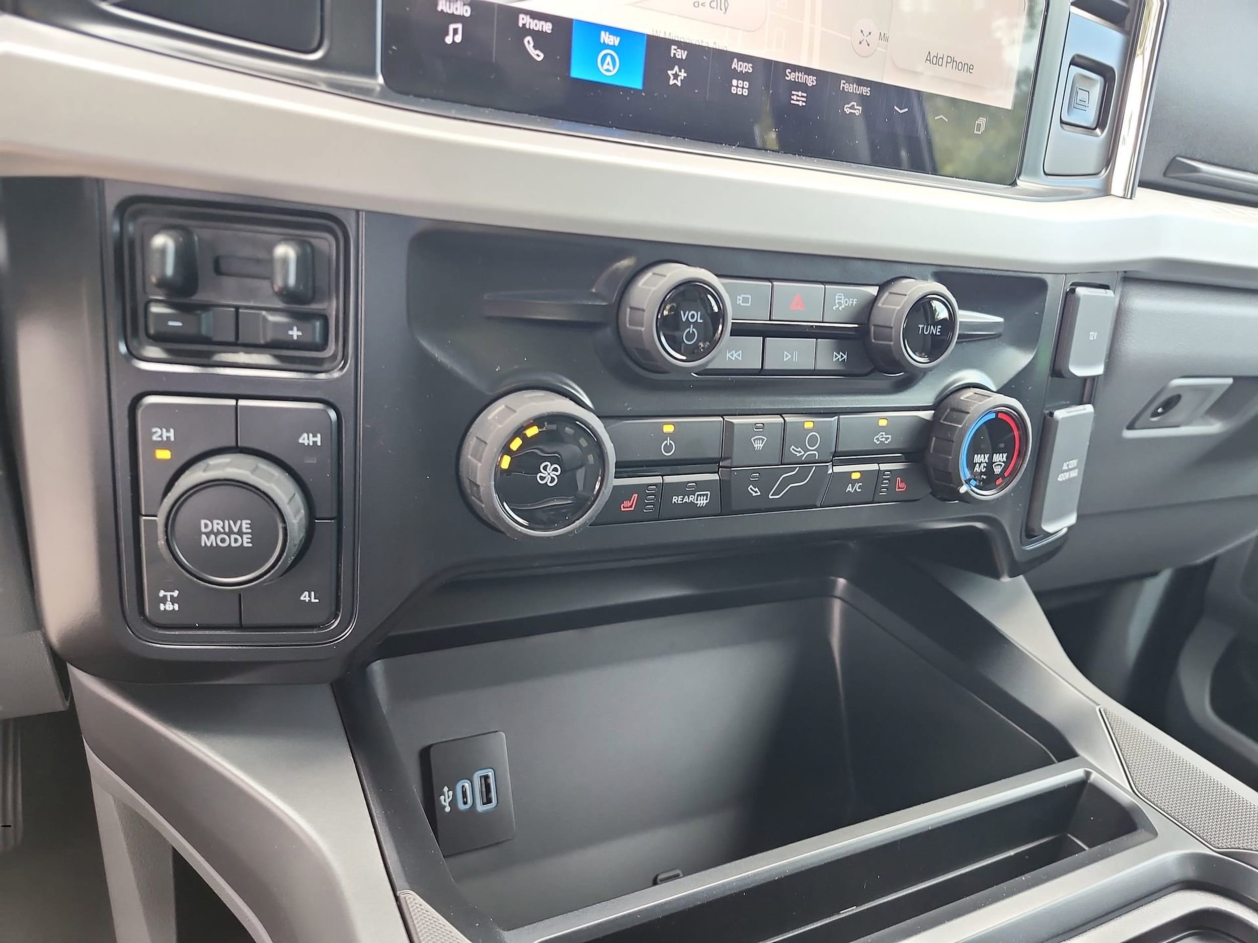 2026 Ford F-250 Super Duty XLT - Photo 28