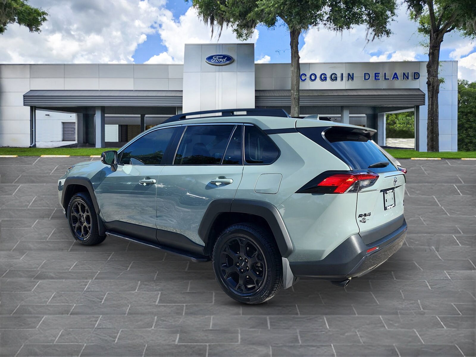 2020 Toyota RAV4 TRD photo 3