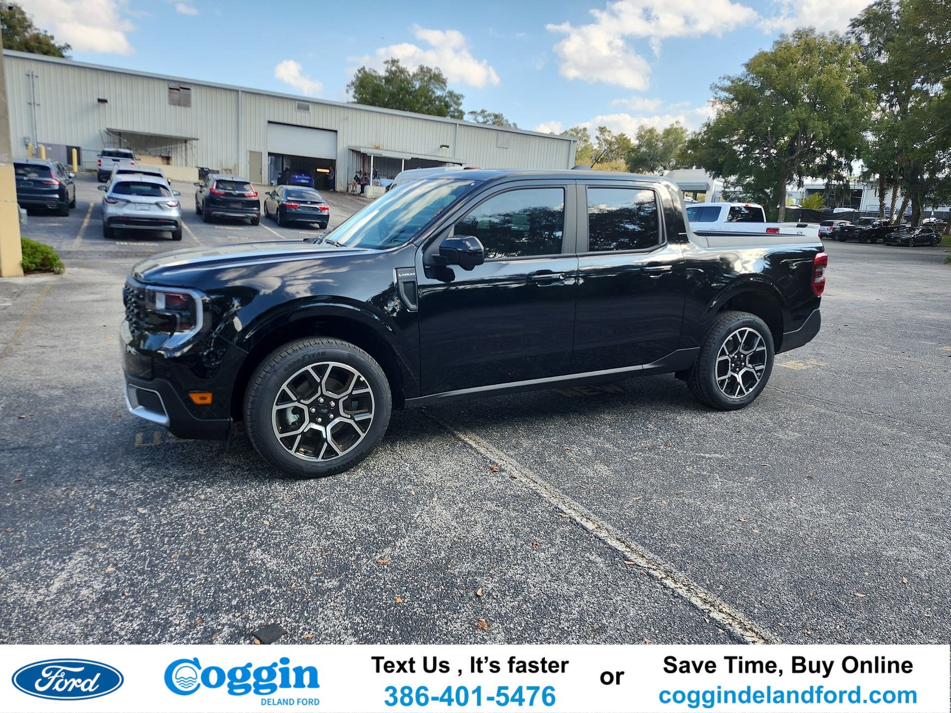 2025 Ford Maverick Lariat's photo