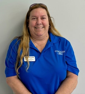 Staff member Darlene Decarlo from ID_0e98868c36b2