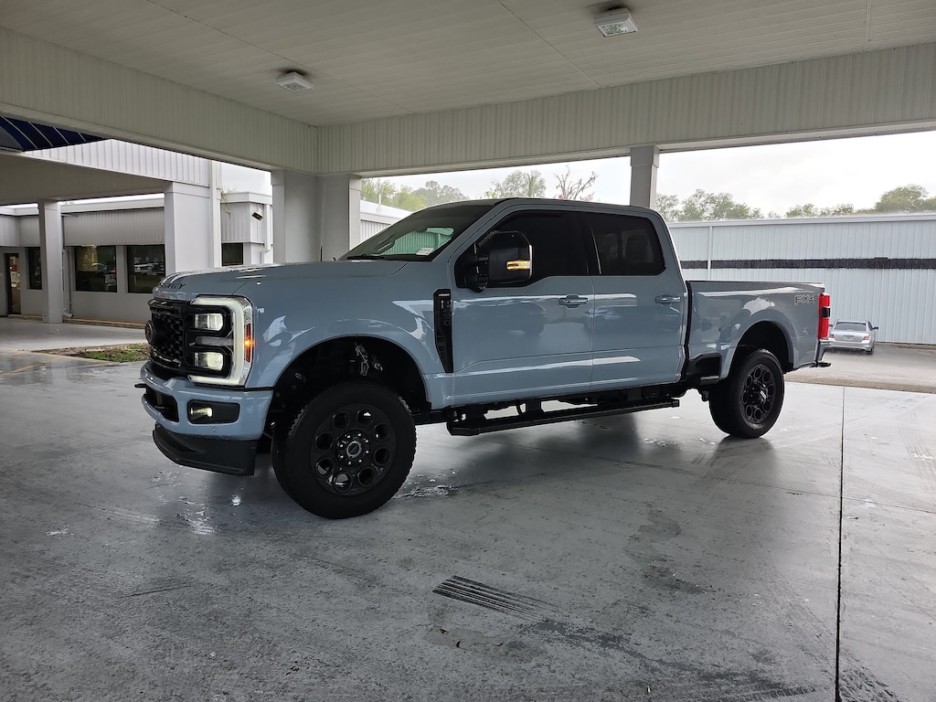 Certified 2025 Ford Super Duty F-250 SRW LARIAT Truck Crew Cab
