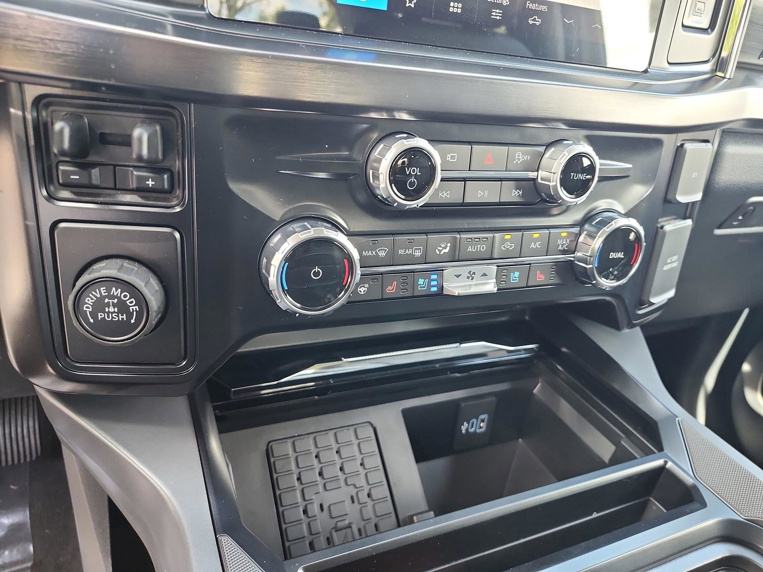 2026 Ford F-250 Super Duty Lariat - Photo 24