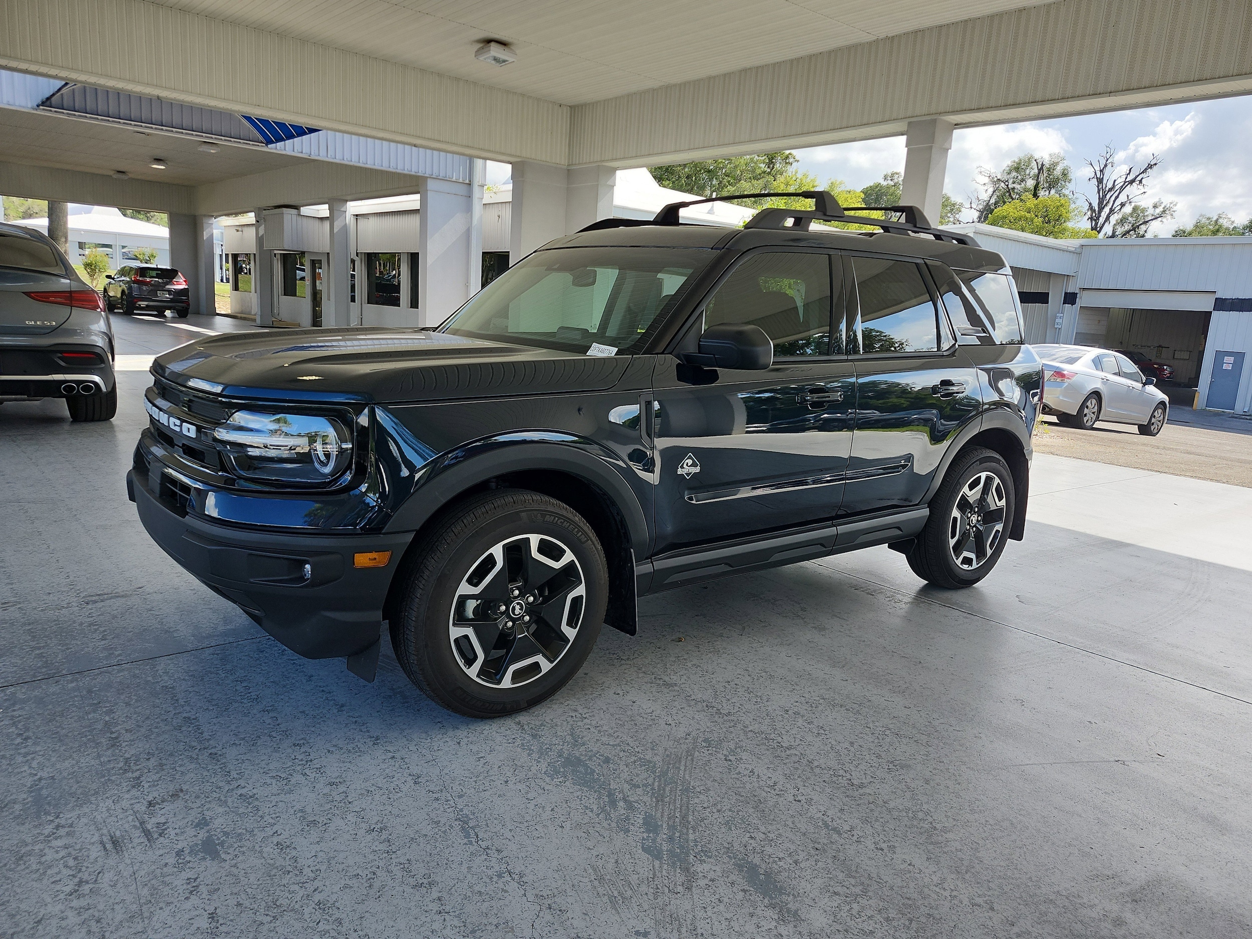 2023 Ford Bronco Sport Outer Banks 4X4's photo