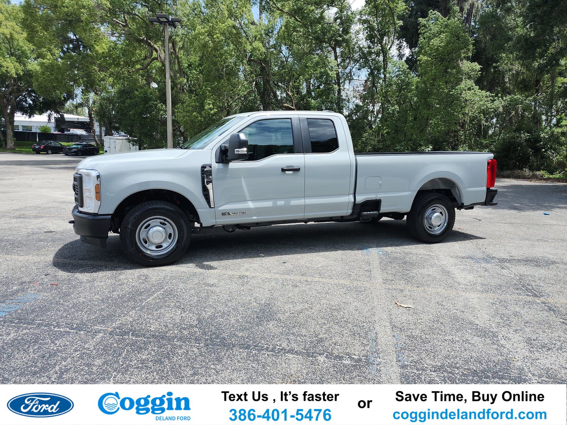 2025 Ford F-250 Super Duty XL's photo