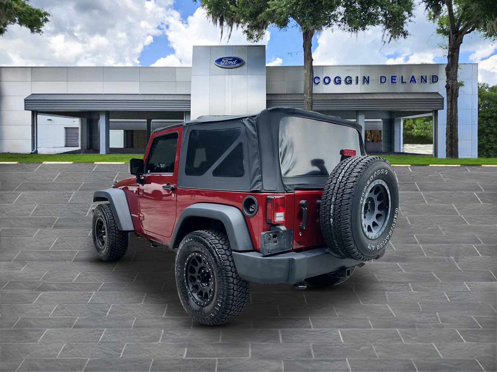 2012 Jeep Wrangler Rubicon photo 3