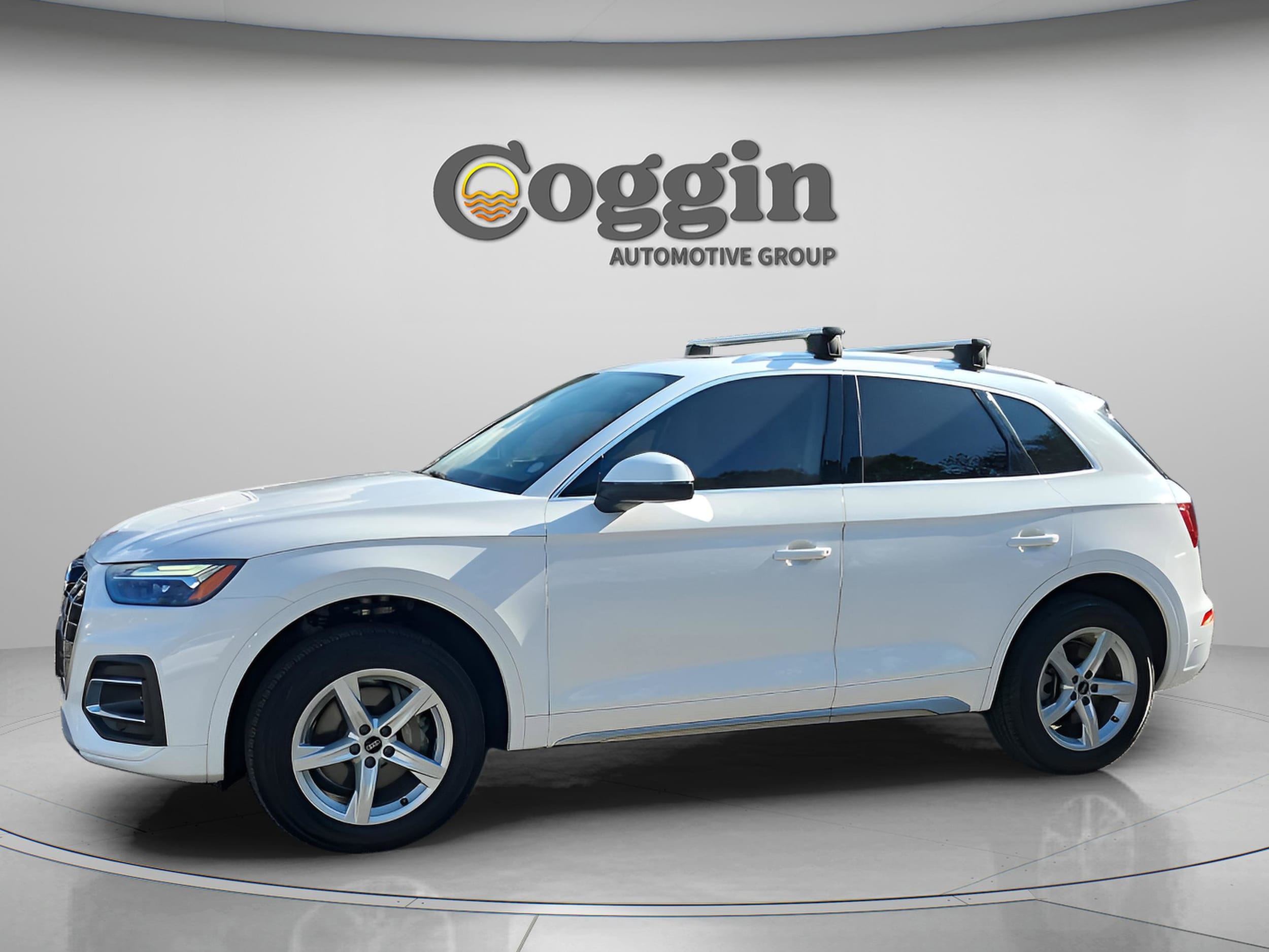 2021 Audi Q5 Premium's photo