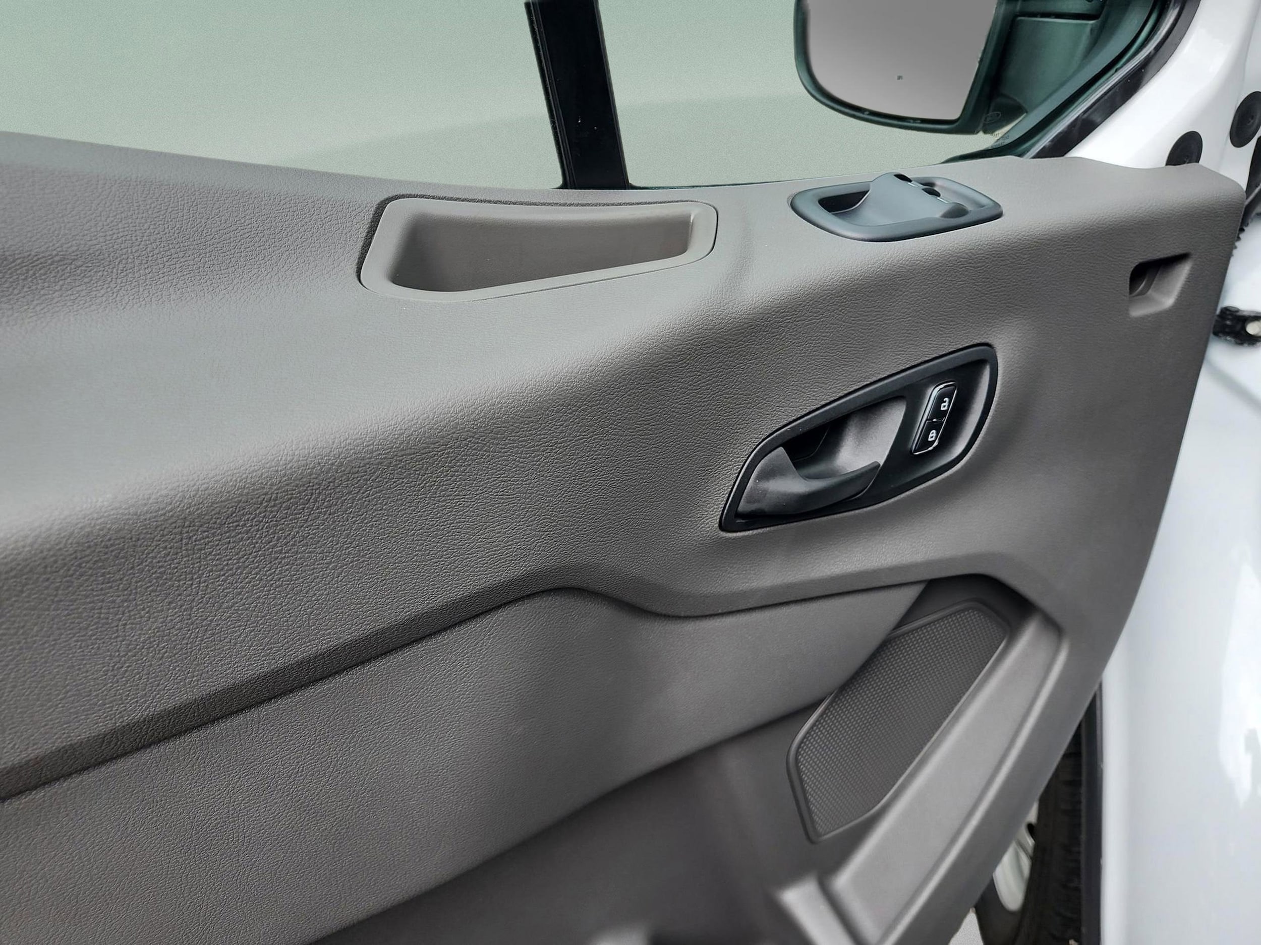 2025 Ford Transit Van Base - Photo 16
