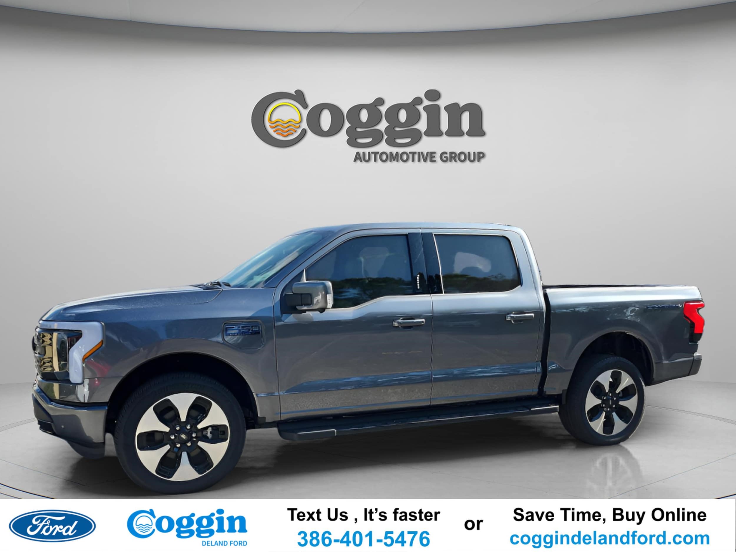 2025 Ford F-150 Lightning Platinum's photo