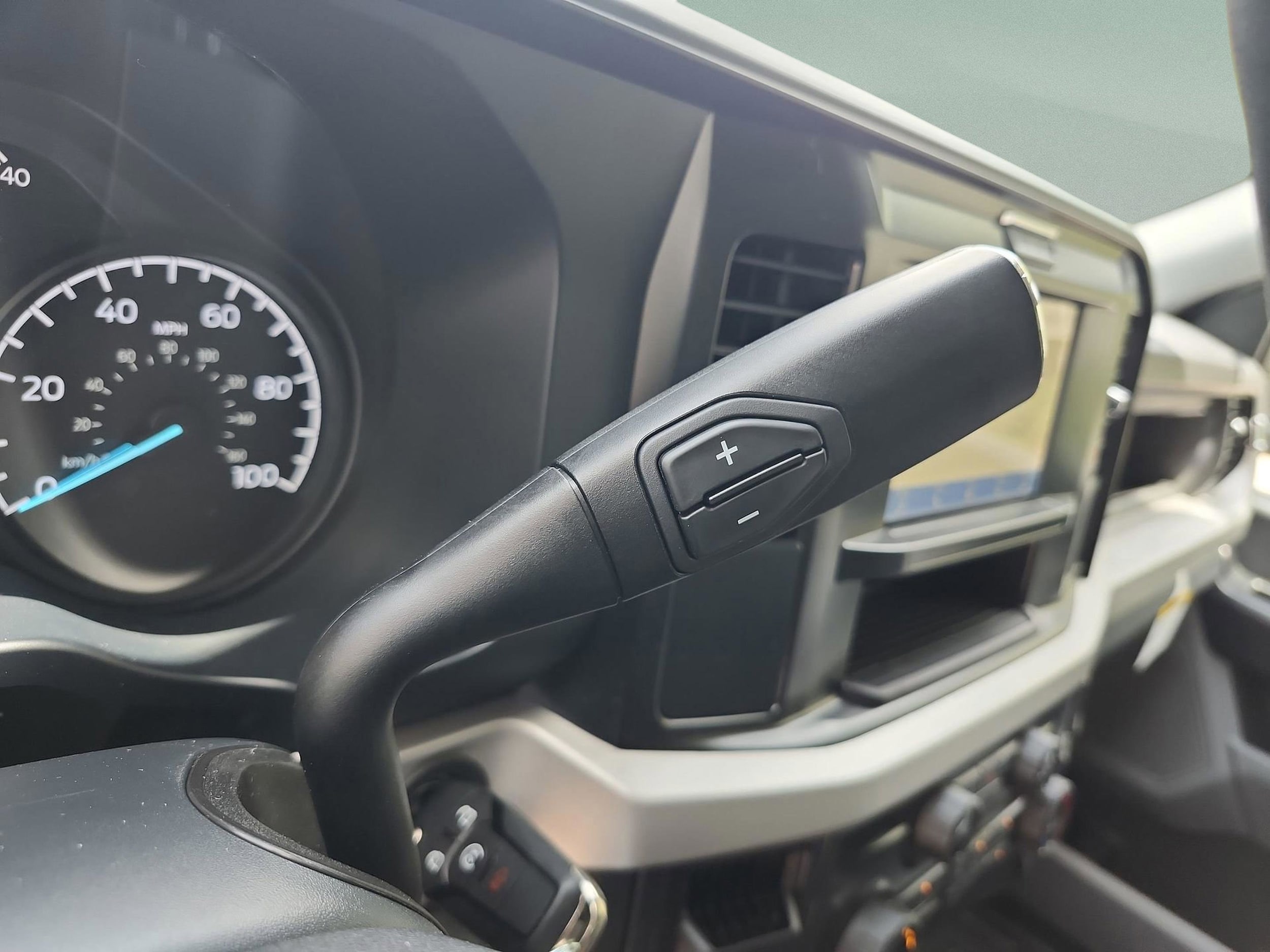 2025 Ford F-250 Super Duty XL - Photo 15