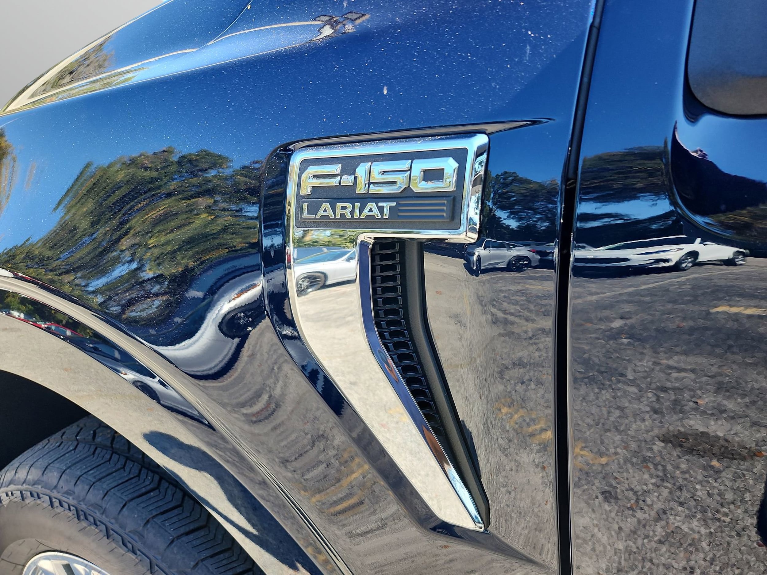 2025 Ford F-150 Lariat - Photo 30