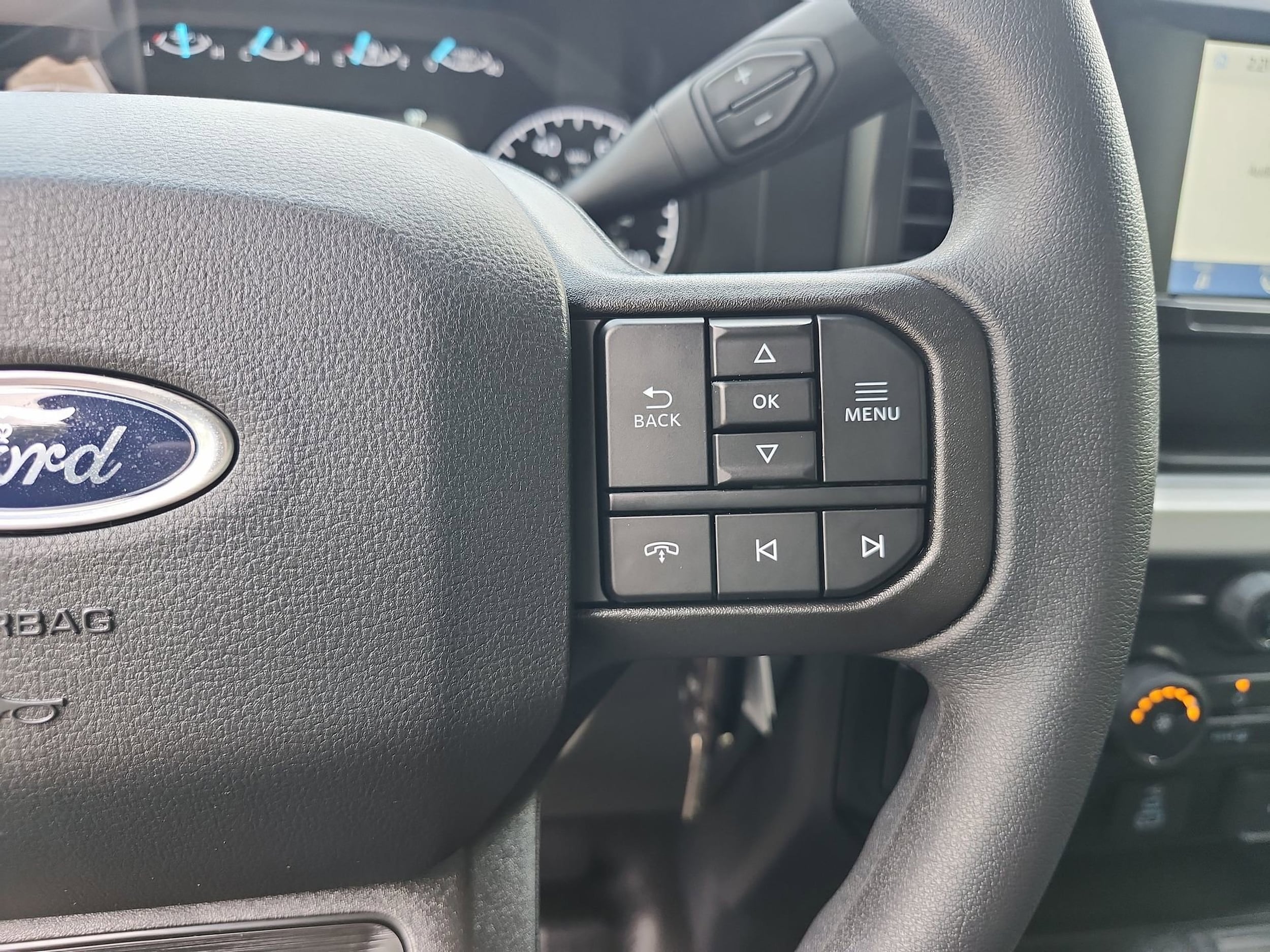 2025 Ford F-250 Super Duty XL - Photo 28