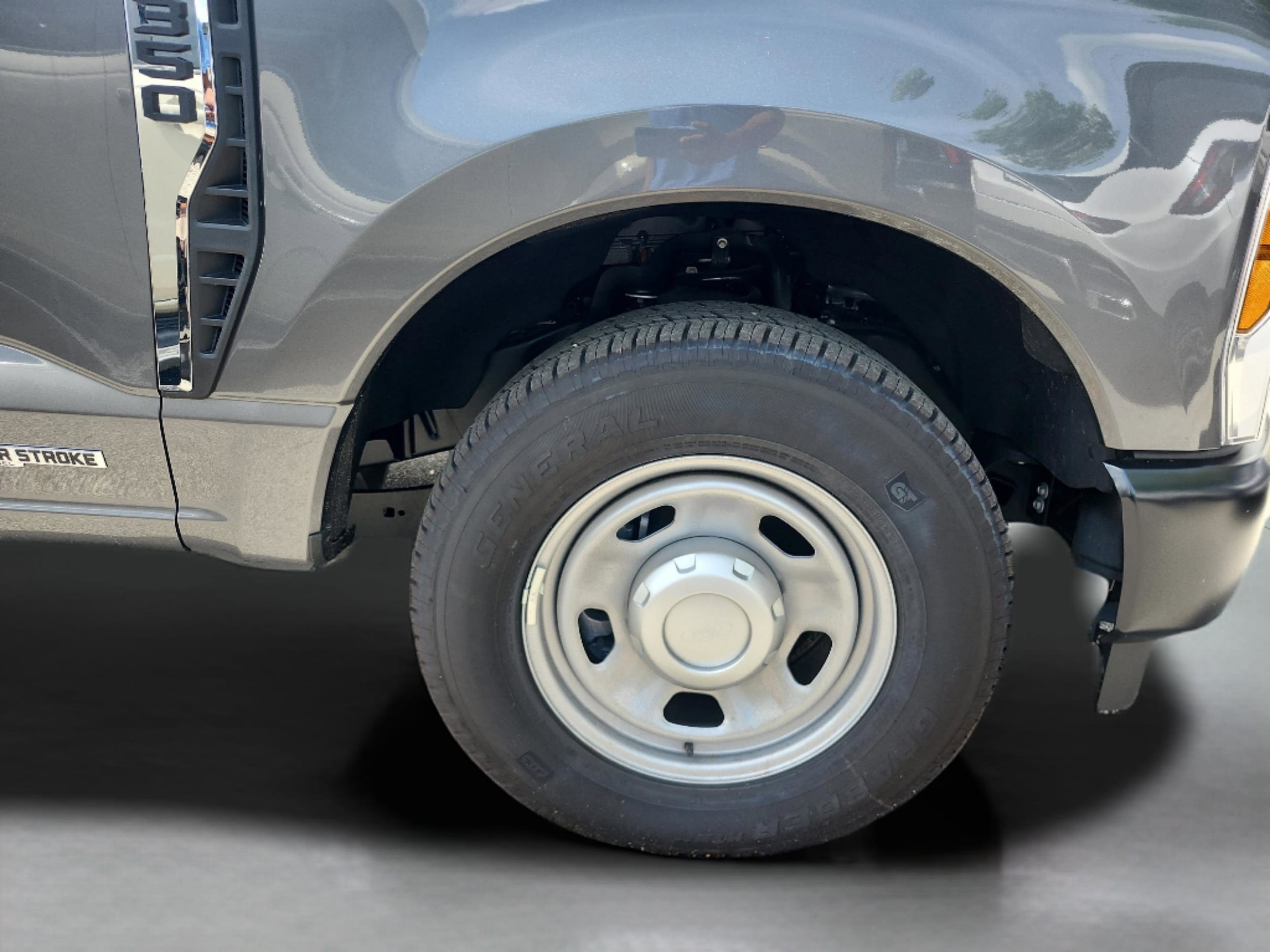 2025 Ford F-350 Super Duty XL - Photo 31