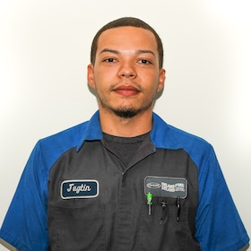 Staff member Juztin Galbreath from ID_90a649de33a5