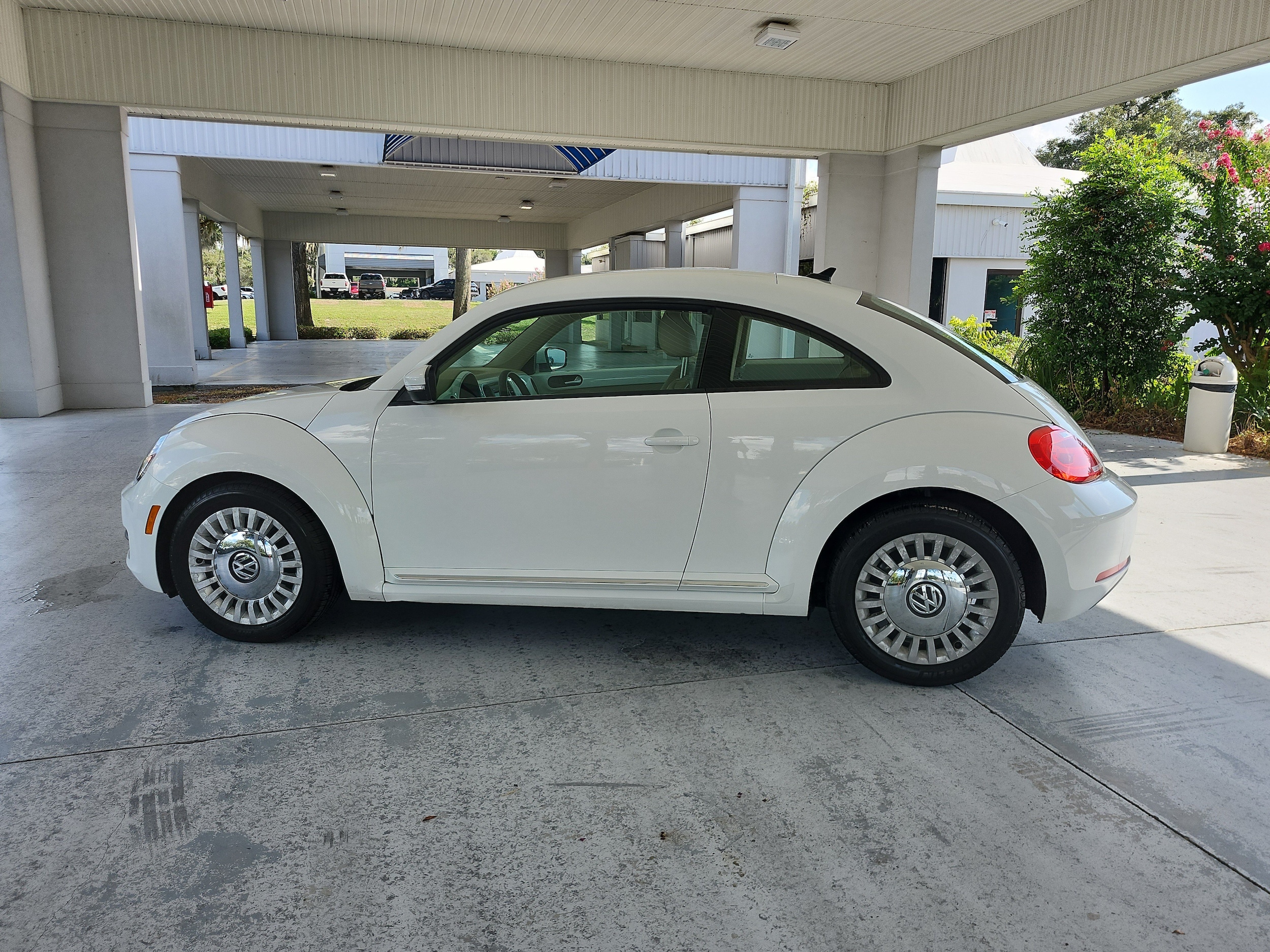 3VWJ17AT0EM646255