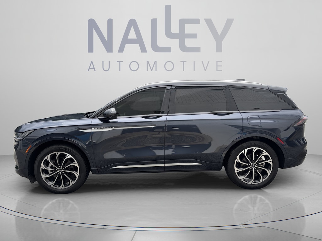 Used 2024 Lincoln Nautilus Reserve SUV