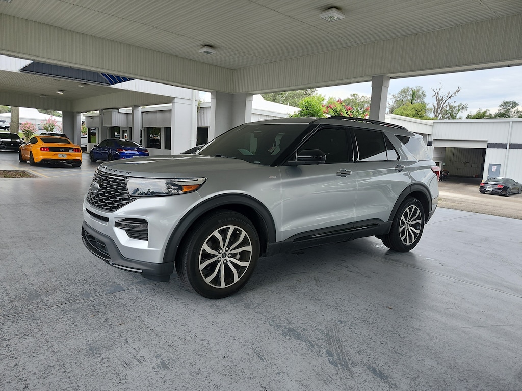 Certified 2022 Ford Explorer ST-Line SUV