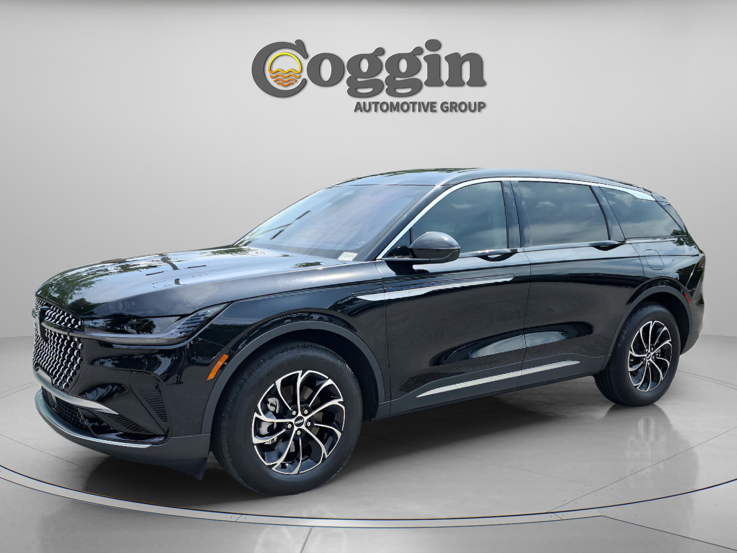 2025 Lincoln Nautilus Premiere AWD's photo