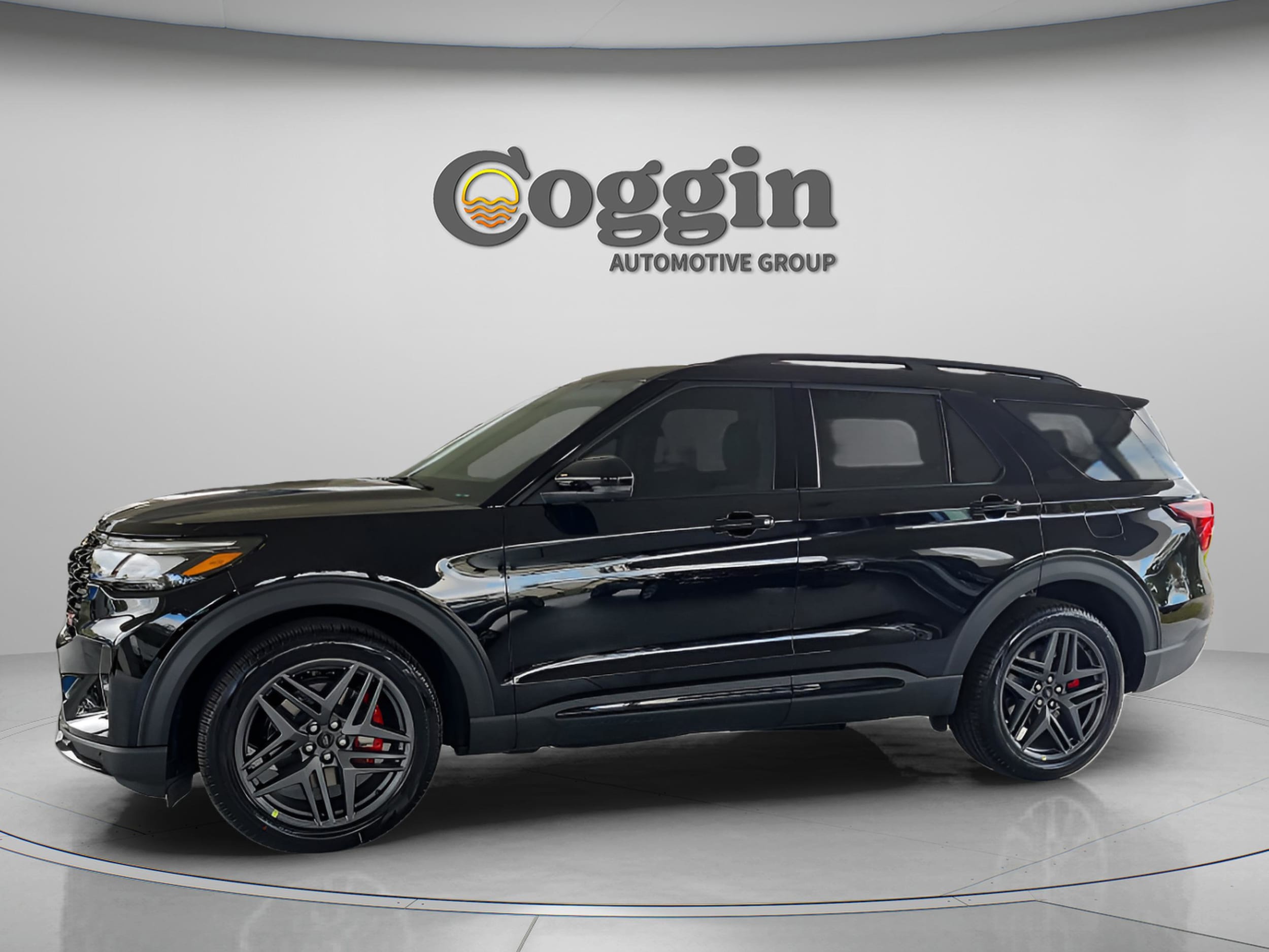 2026 Ford Explorer ST's photo