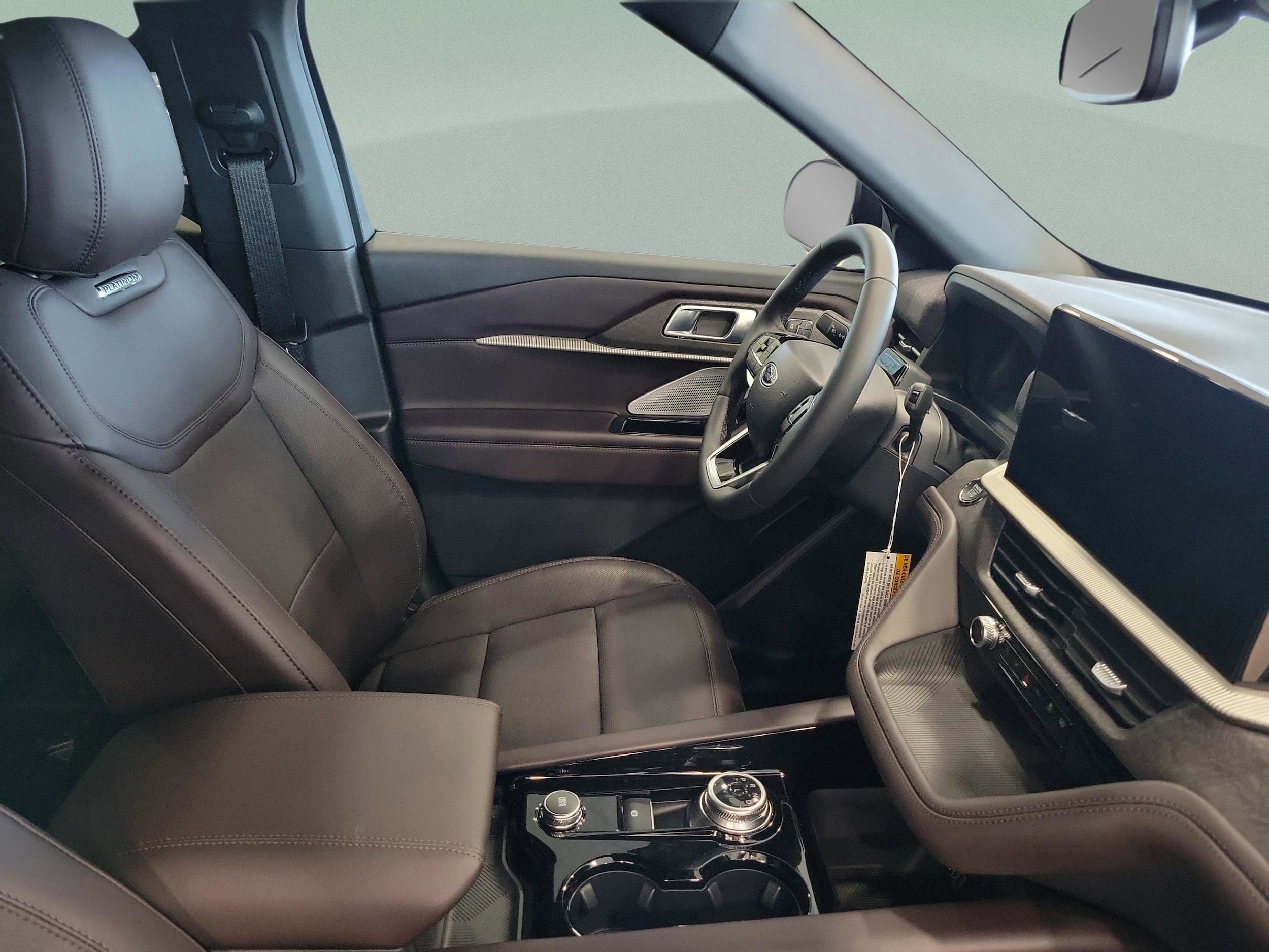 2026 Ford Explorer Platinum - Photo 26