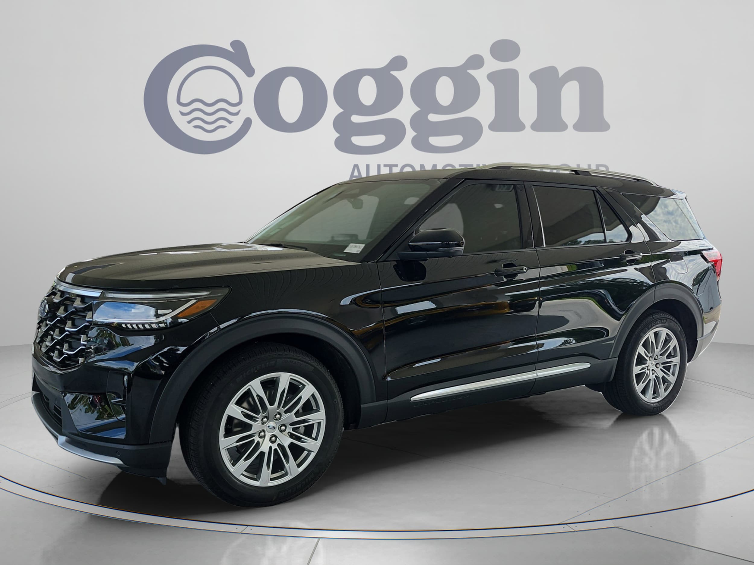 2026 Ford Explorer RWD 