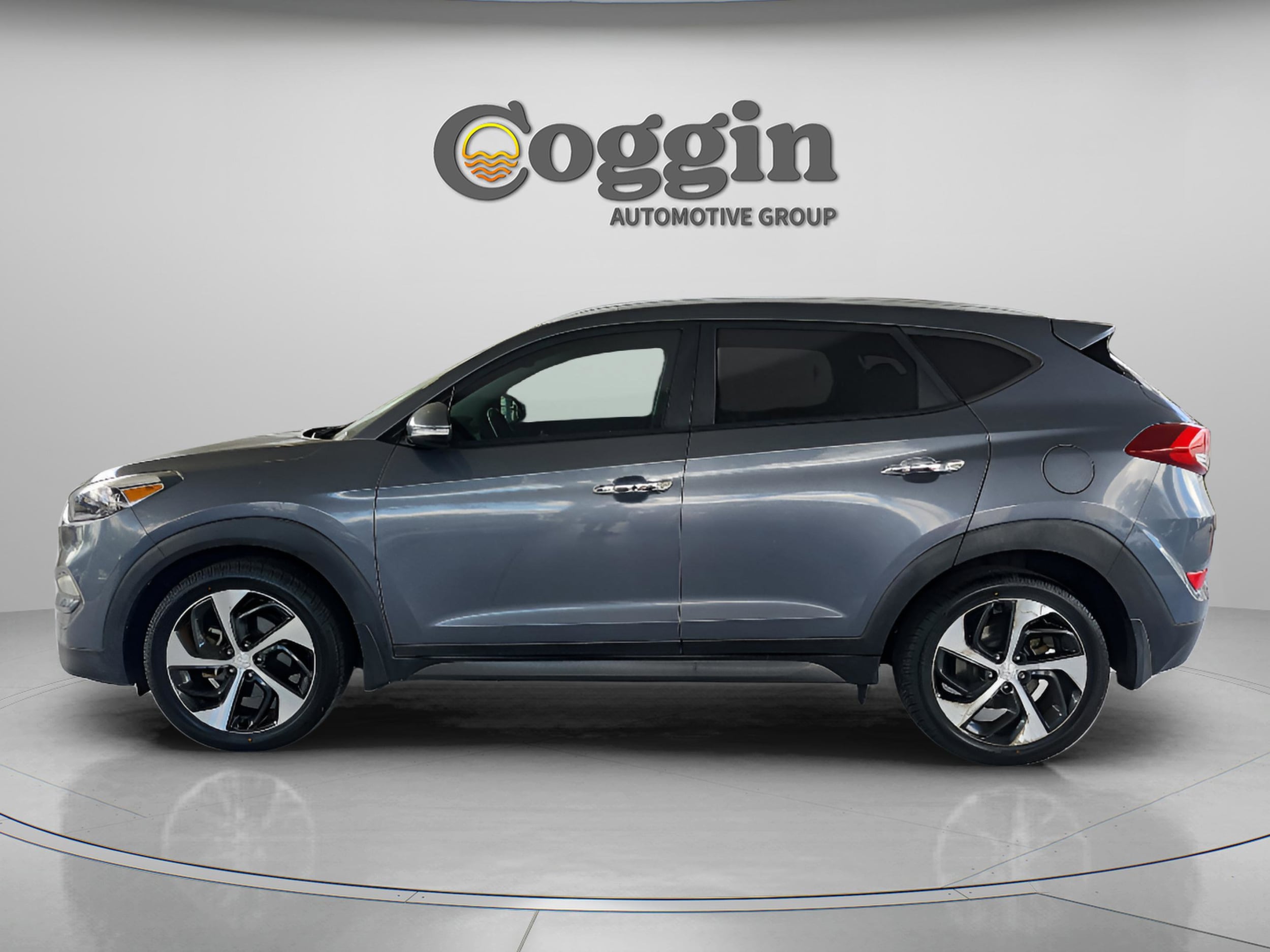 Used 2016 Hyundai Tucson Limited with VIN KM8J33A23GU246021 for sale in Orange City, FL