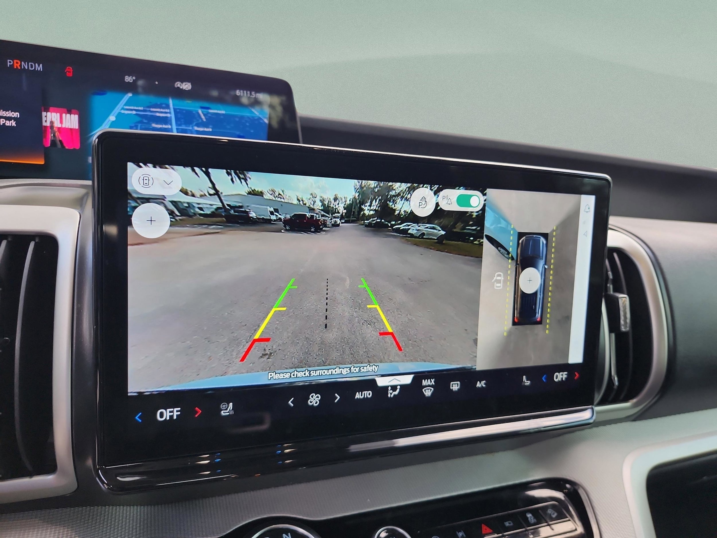 2025 Ford Expedition Active - Photo 29