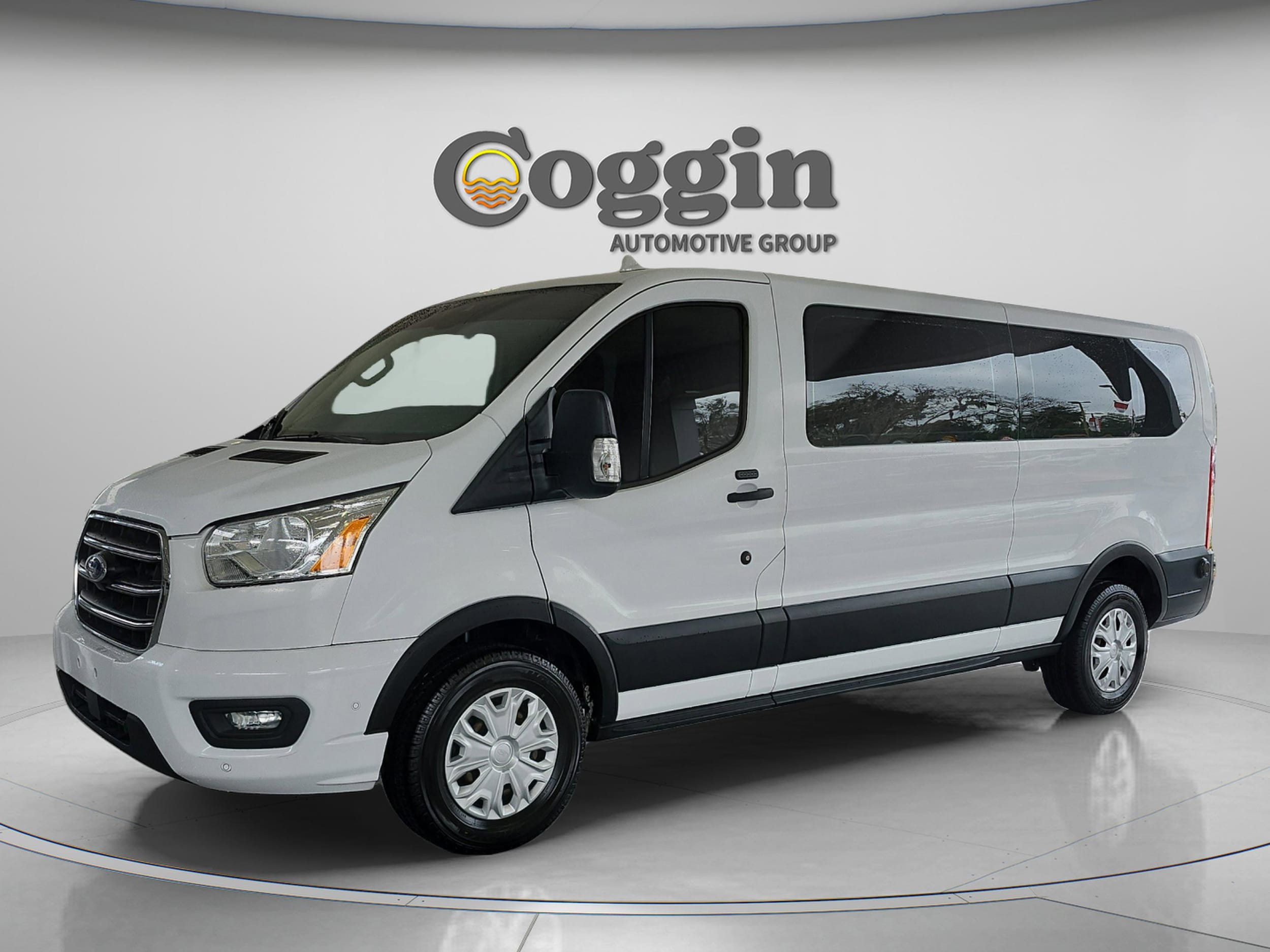 2020 Ford Transit 350 XLT Low Roof Sliding Pass. 148's photo
