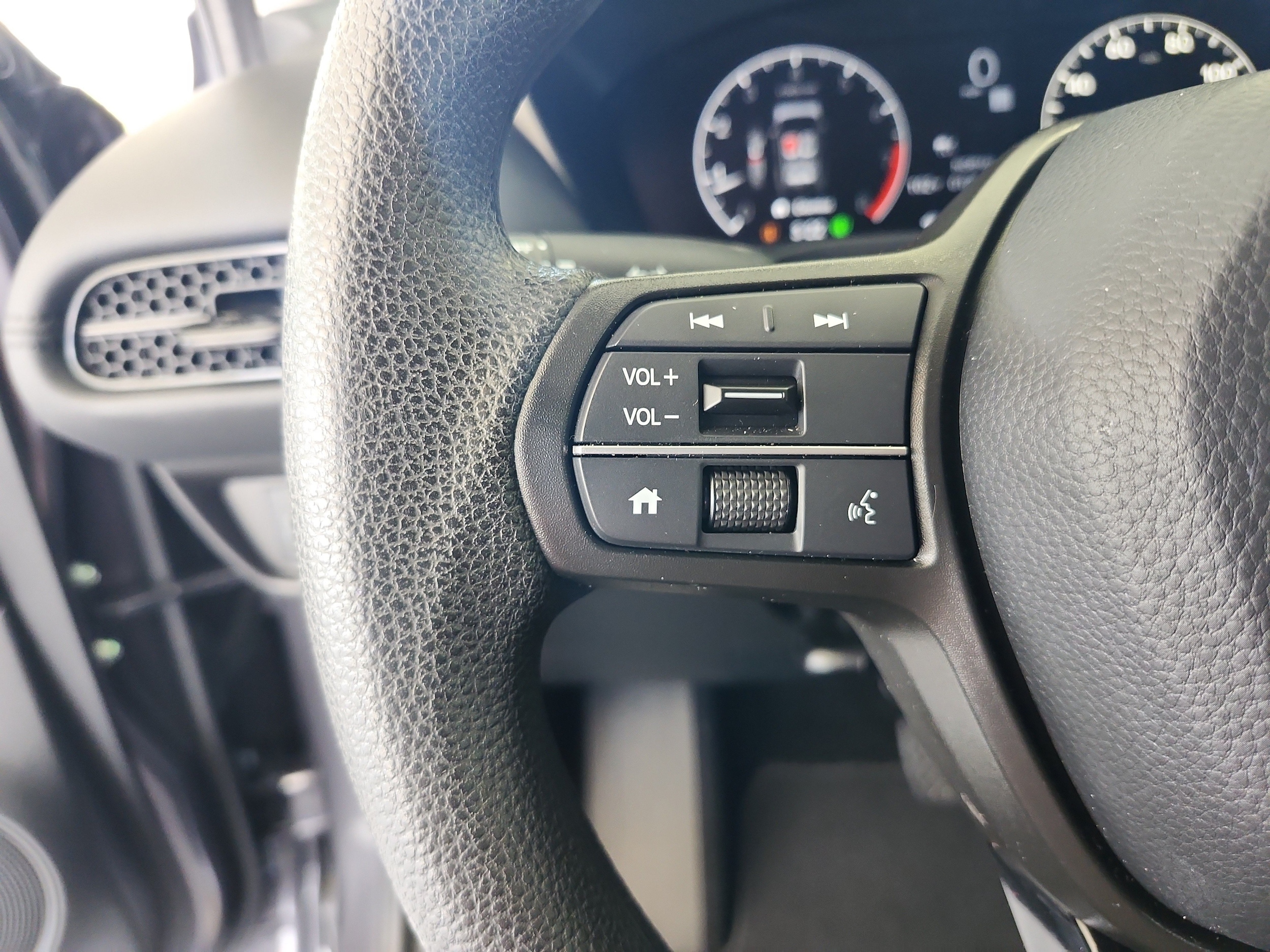 2026 Honda HR-V LX - Photo 16