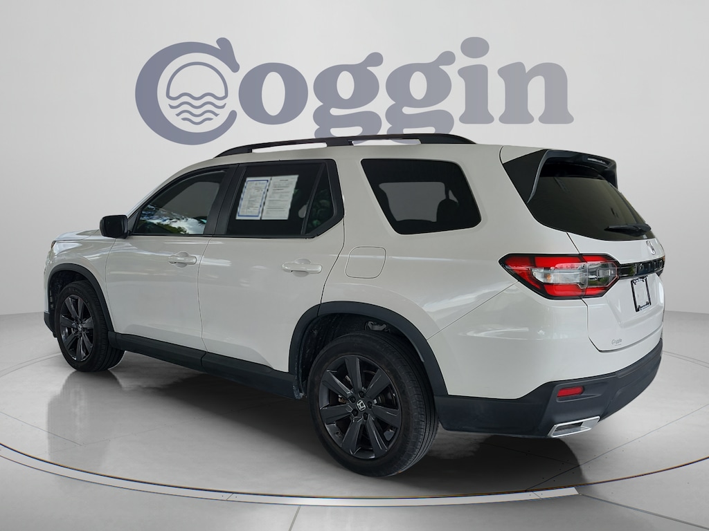 Certified 2024 Honda Pilot Sport SUV