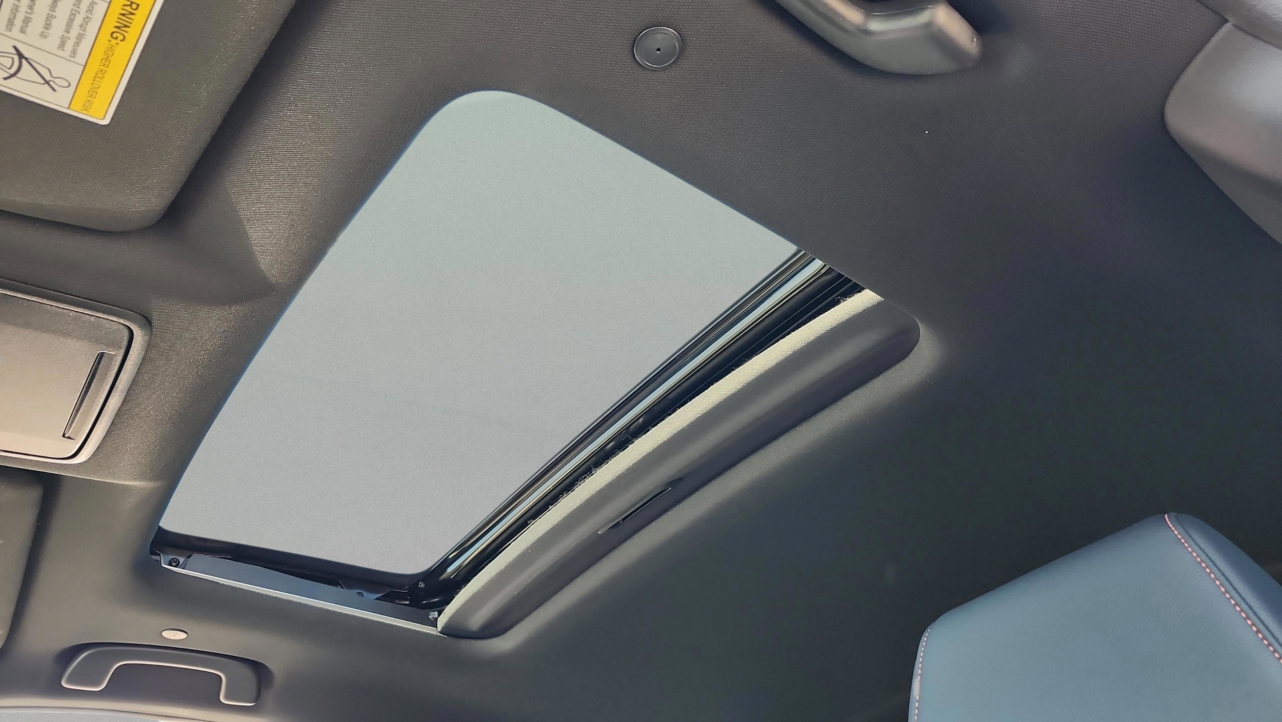 2026 Honda CR-V Sport Touring - Photo 19