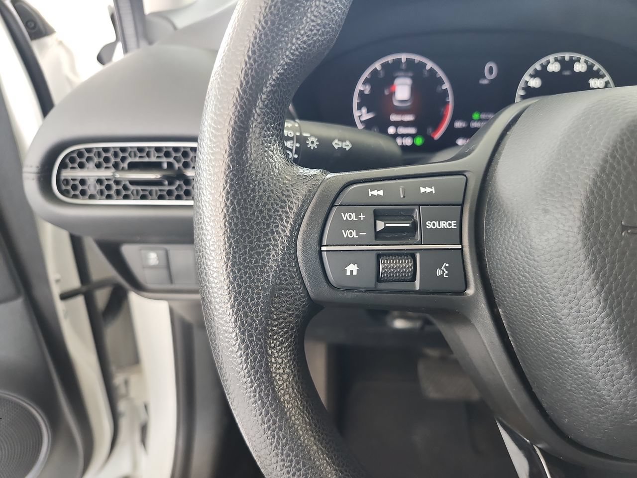 2023 Honda HR-V LX - Photo 14
