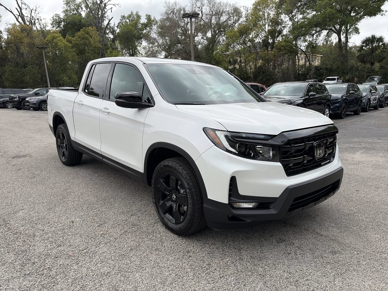 2026 Honda Ridgeline Black Edition - Photo 8
