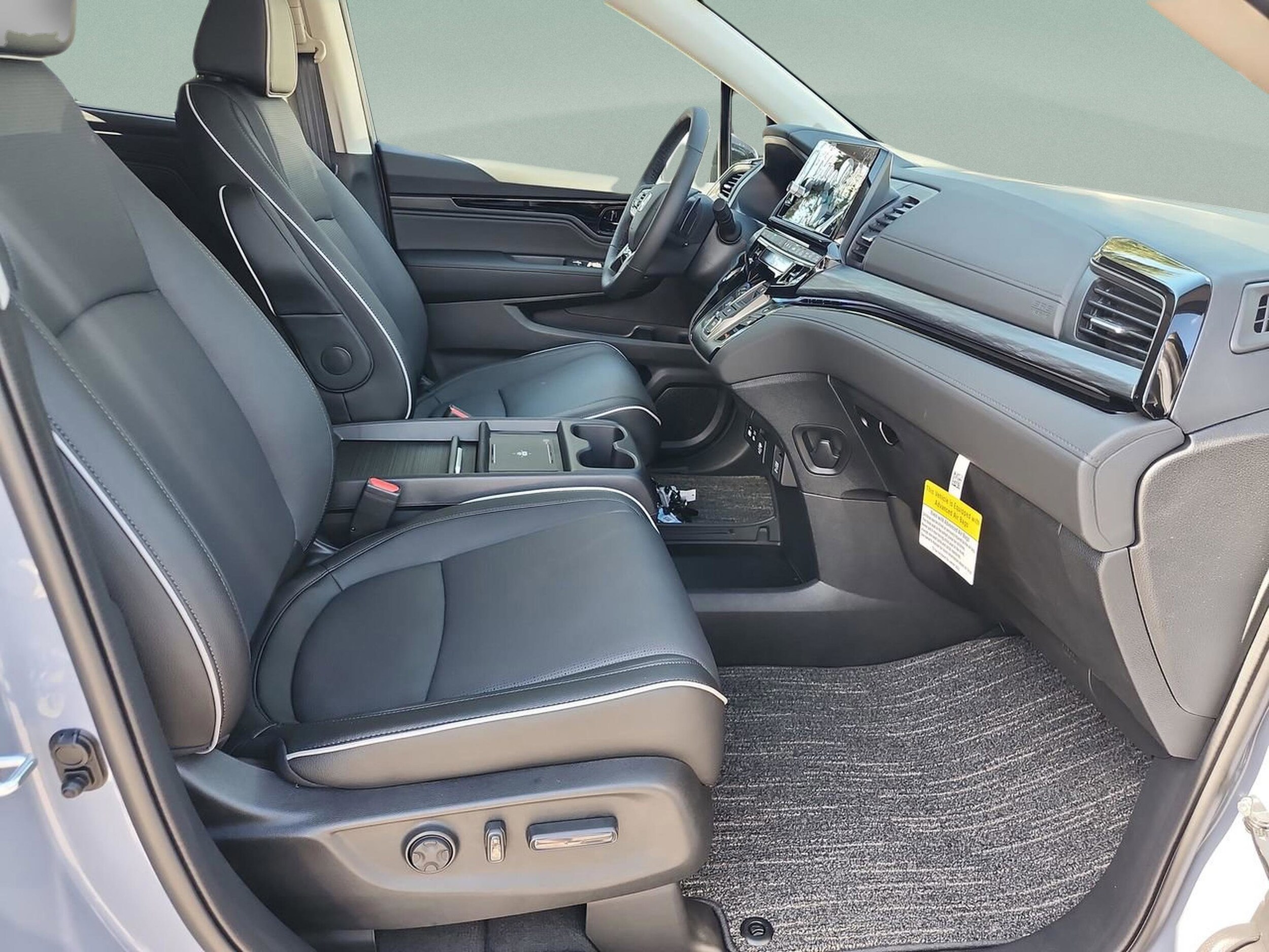 2026 Honda Odyssey Elite - Photo 19