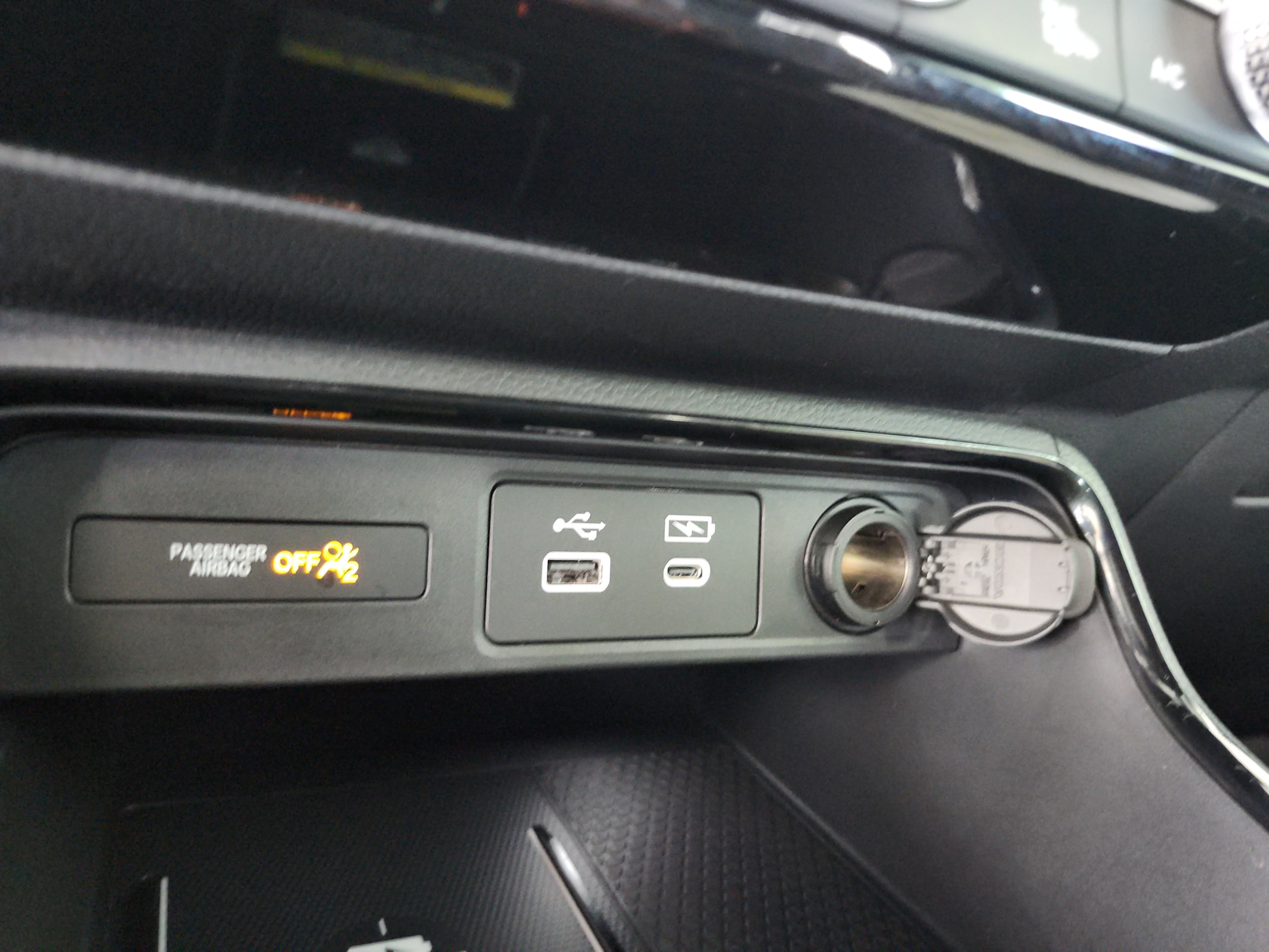 2025 Honda CR-V Sport Touring - Photo 30