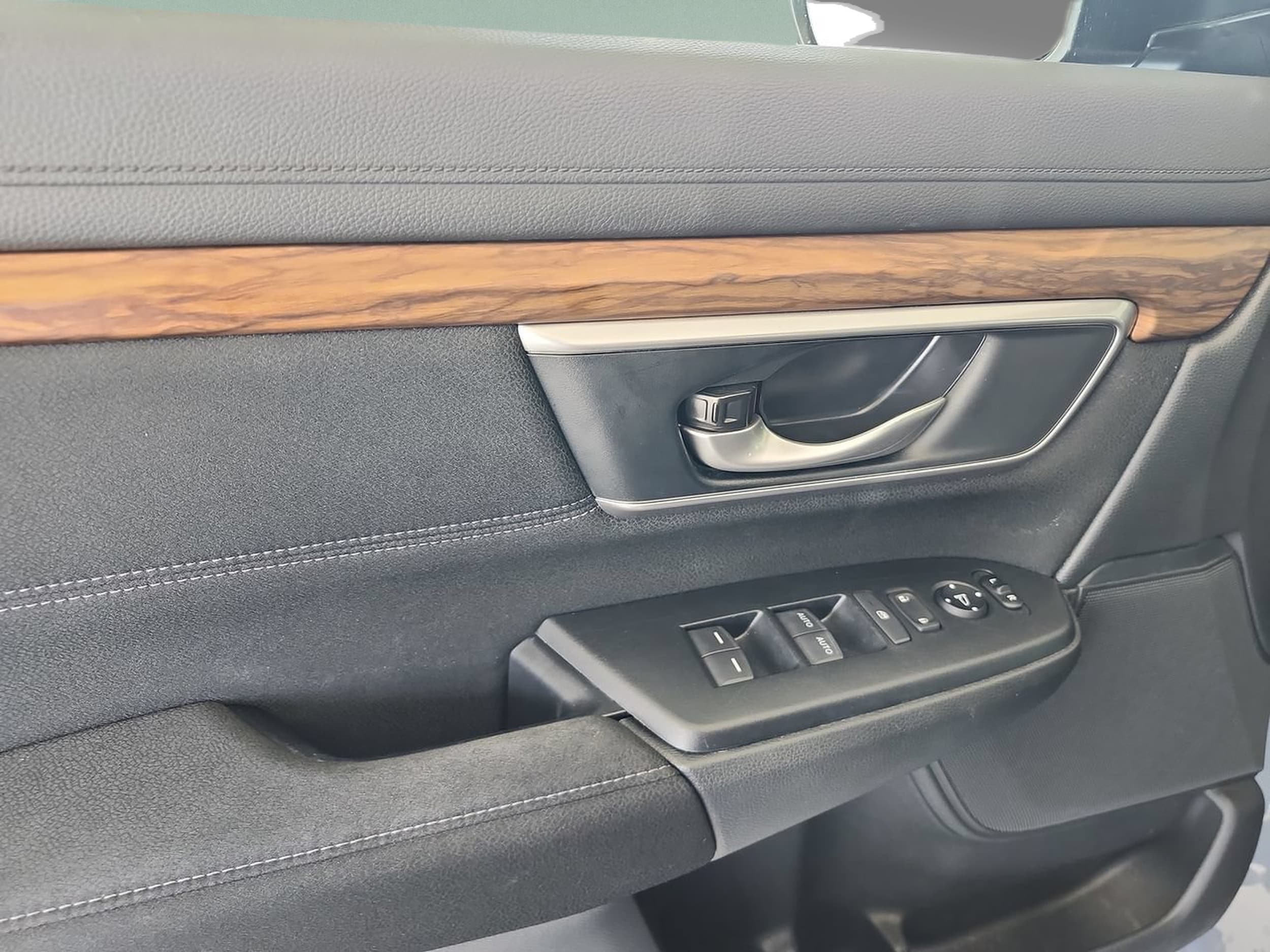 2021 Honda CR-V EX - Photo 17