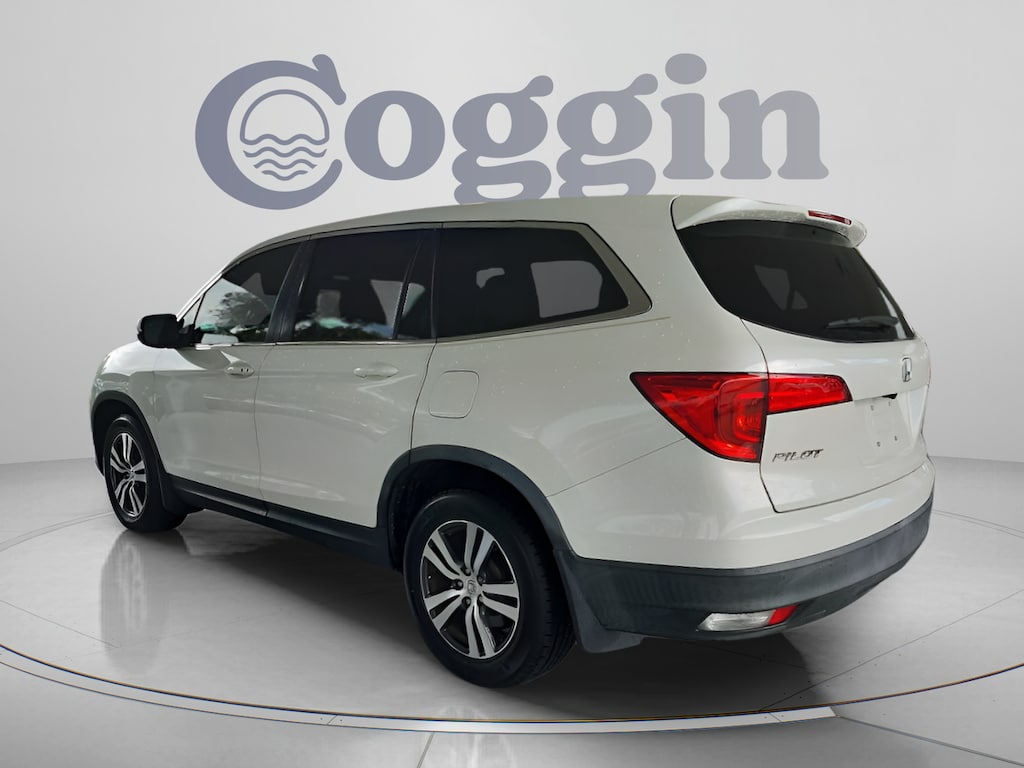 Used 2018 Honda Pilot EX FWD SUV