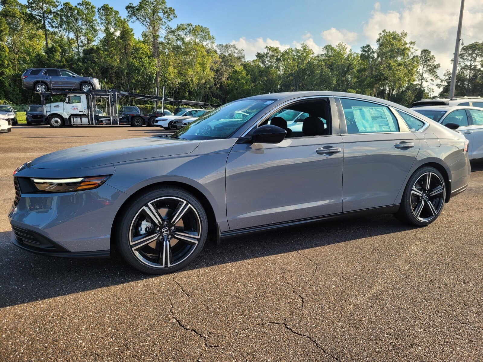 2025 Honda Accord Hybrid Sport photo 3