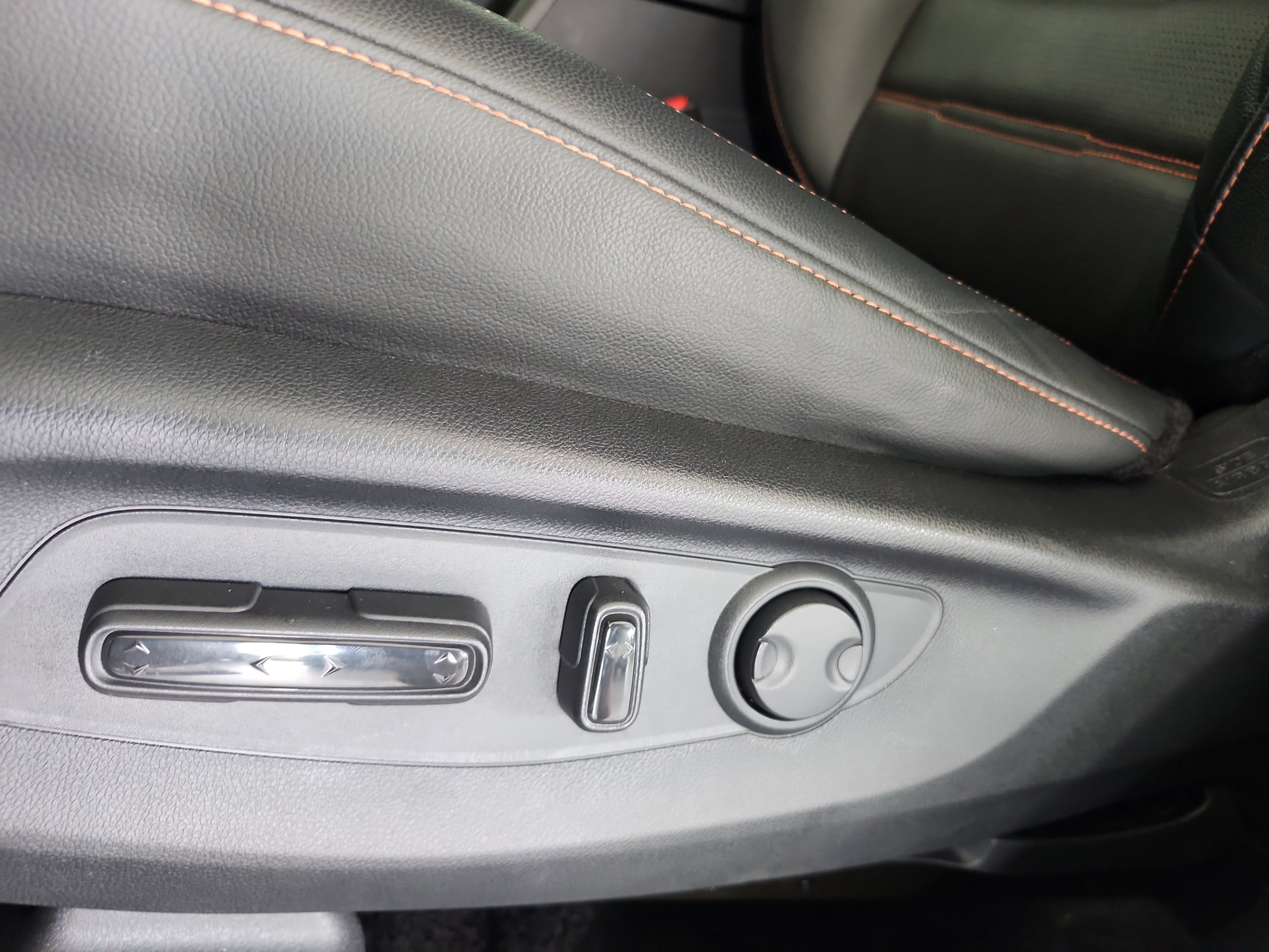 2025 Honda CR-V Sport Touring - Photo 17