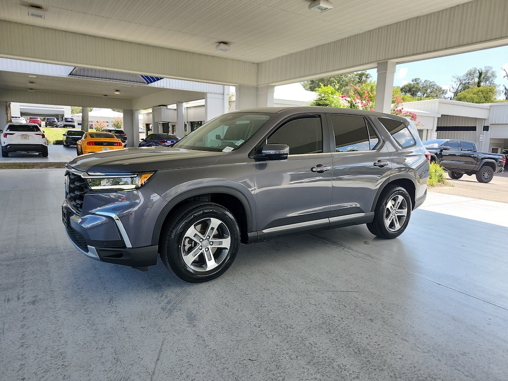 Used 2025 Honda Pilot EX-L SUV