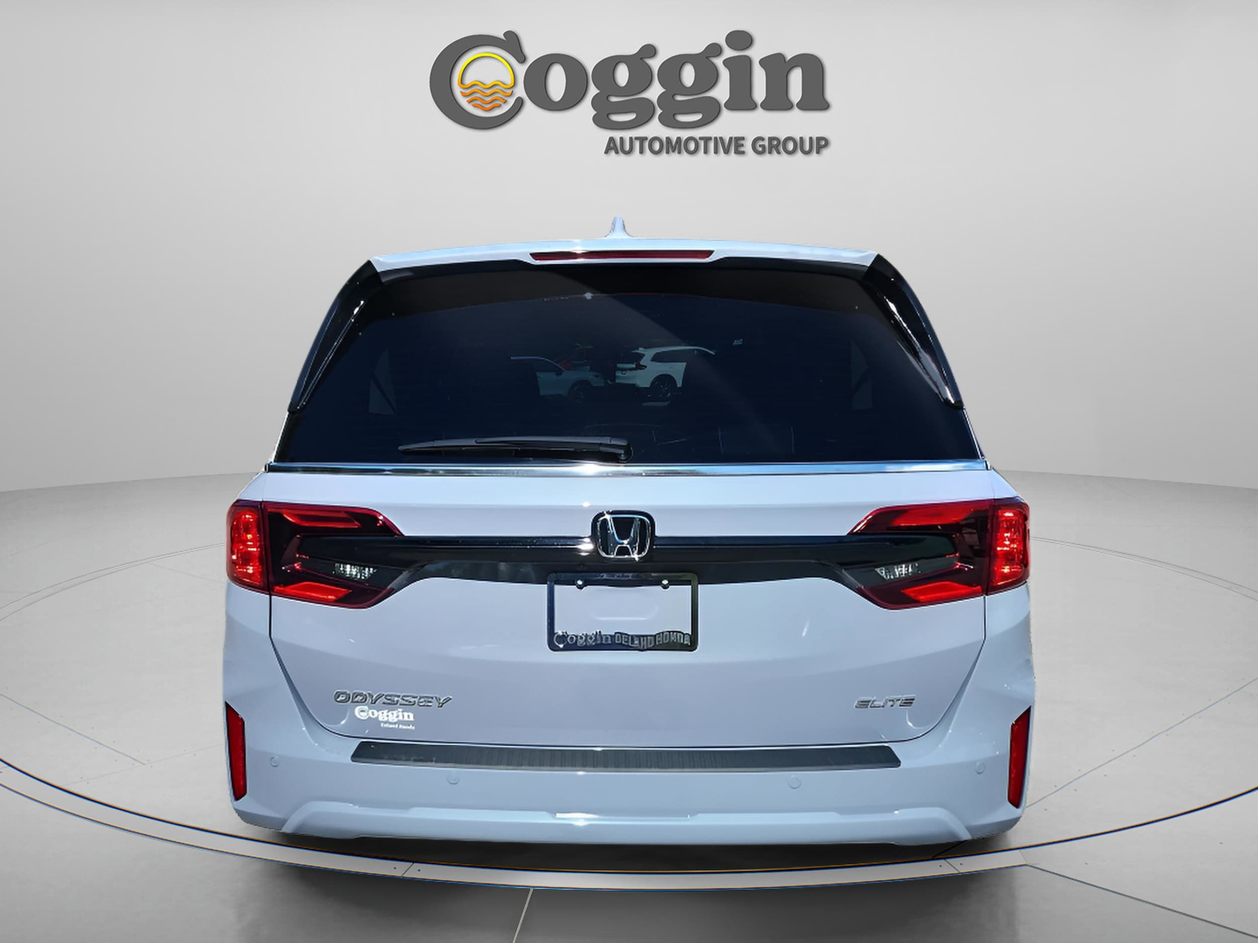 2026 Honda Odyssey Elite - Photo 6