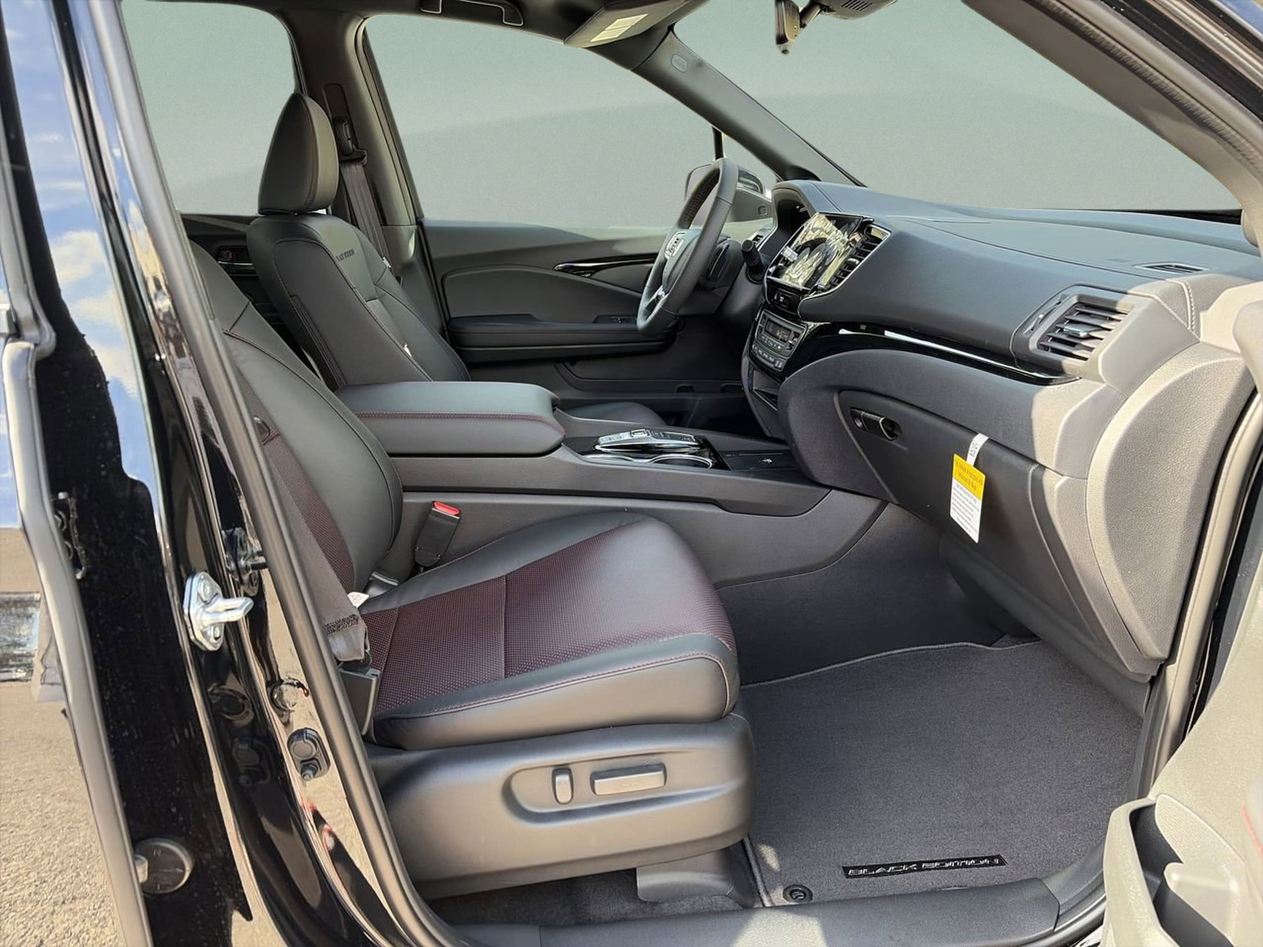 2026 Honda Ridgeline Black Edition - Photo 20