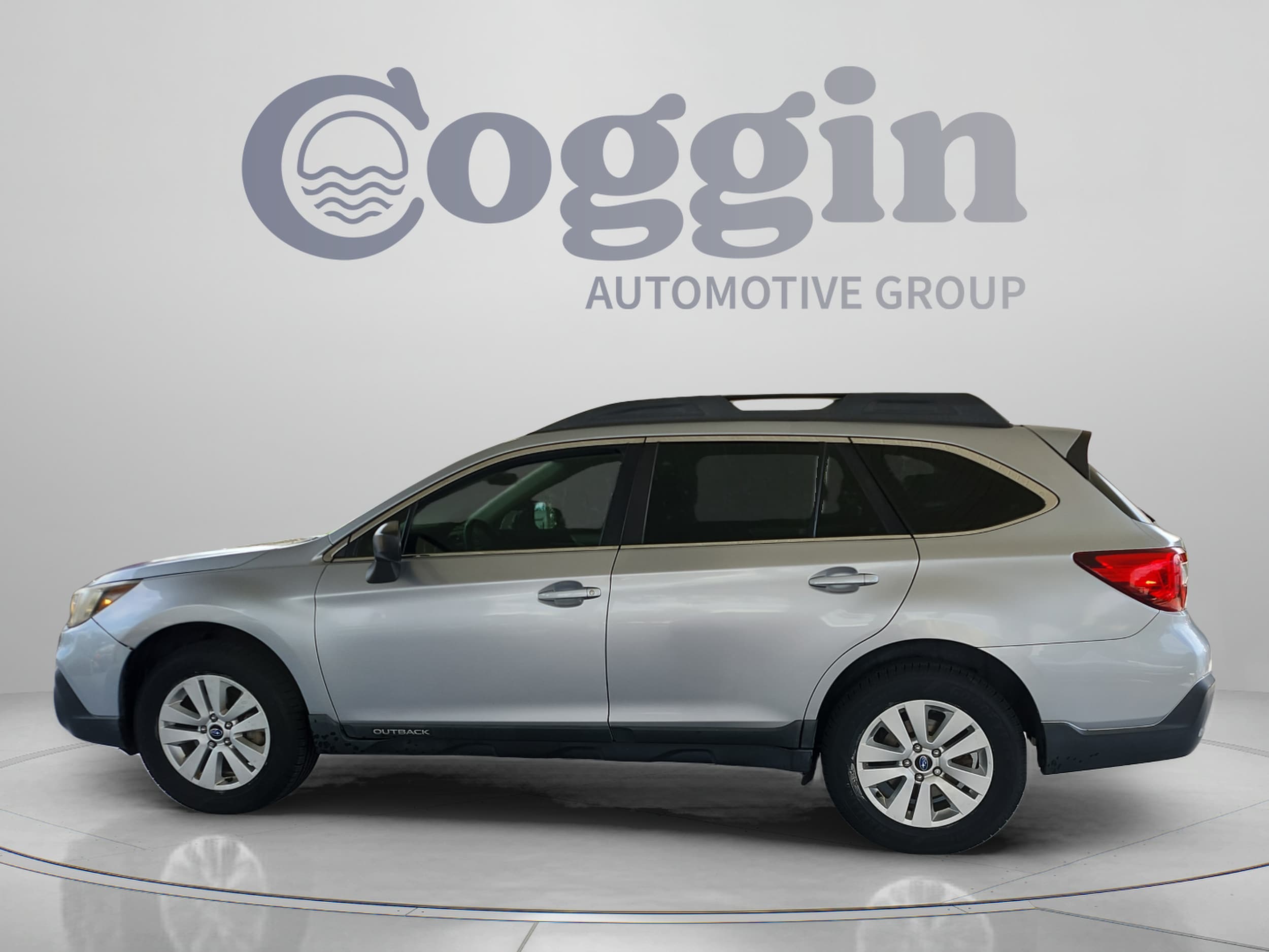 Used 2019 Subaru Outback Base with VIN 4S4BSABC4K3304610 for sale in Orange City, FL